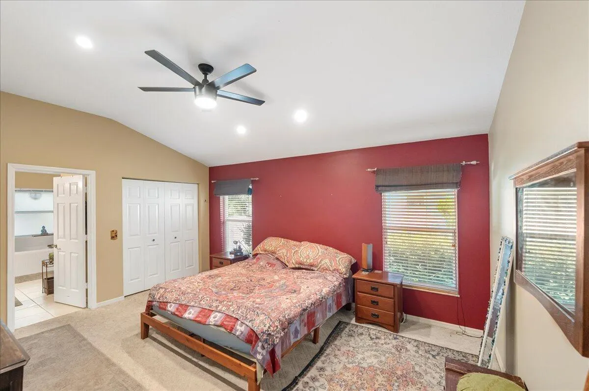 109 39th Drive