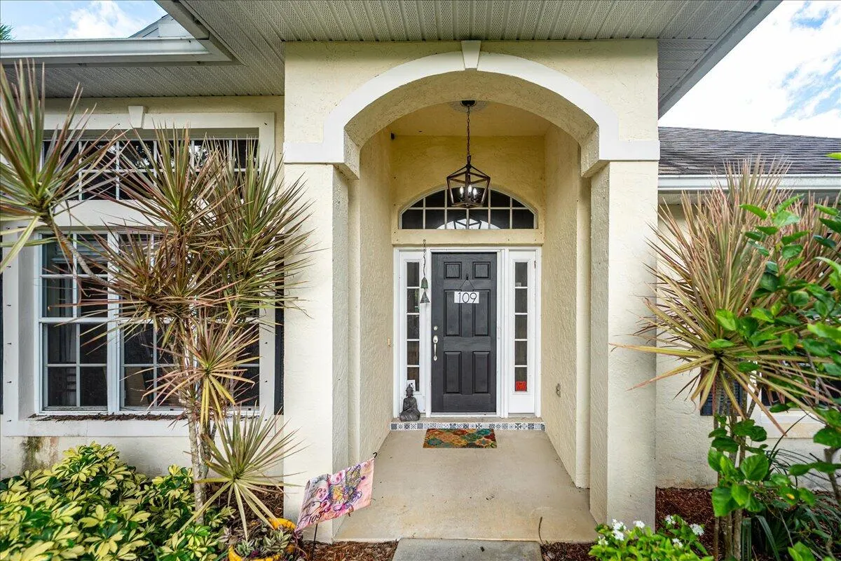 109 39th Drive