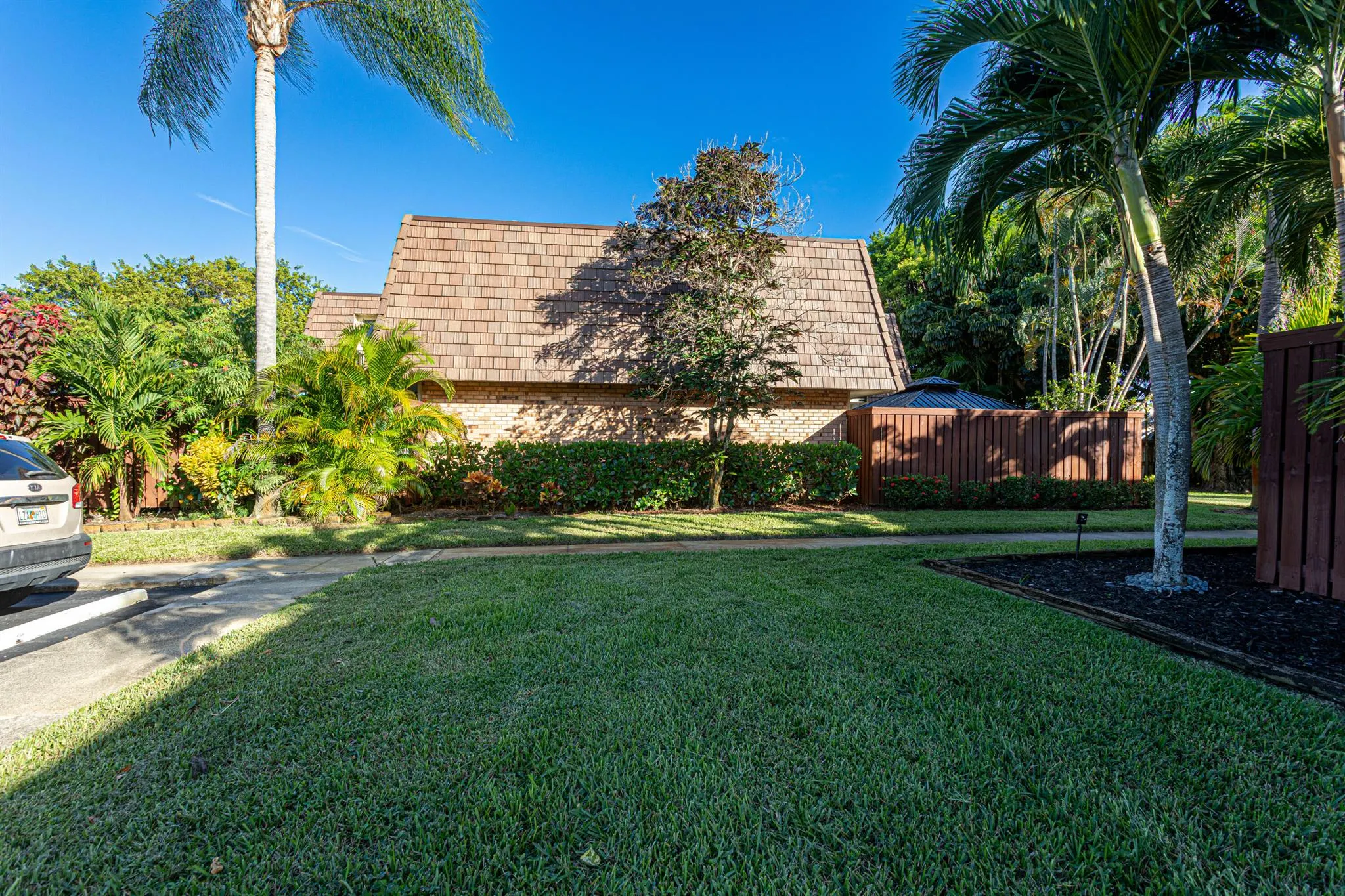 2716 SW 15th Street