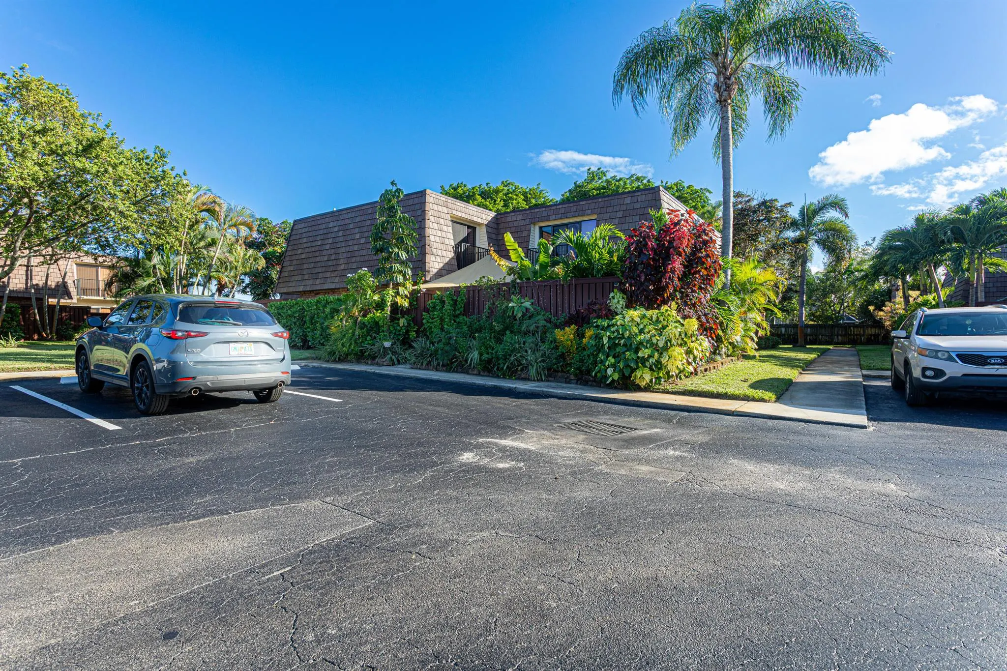 2716 SW 15th Street
