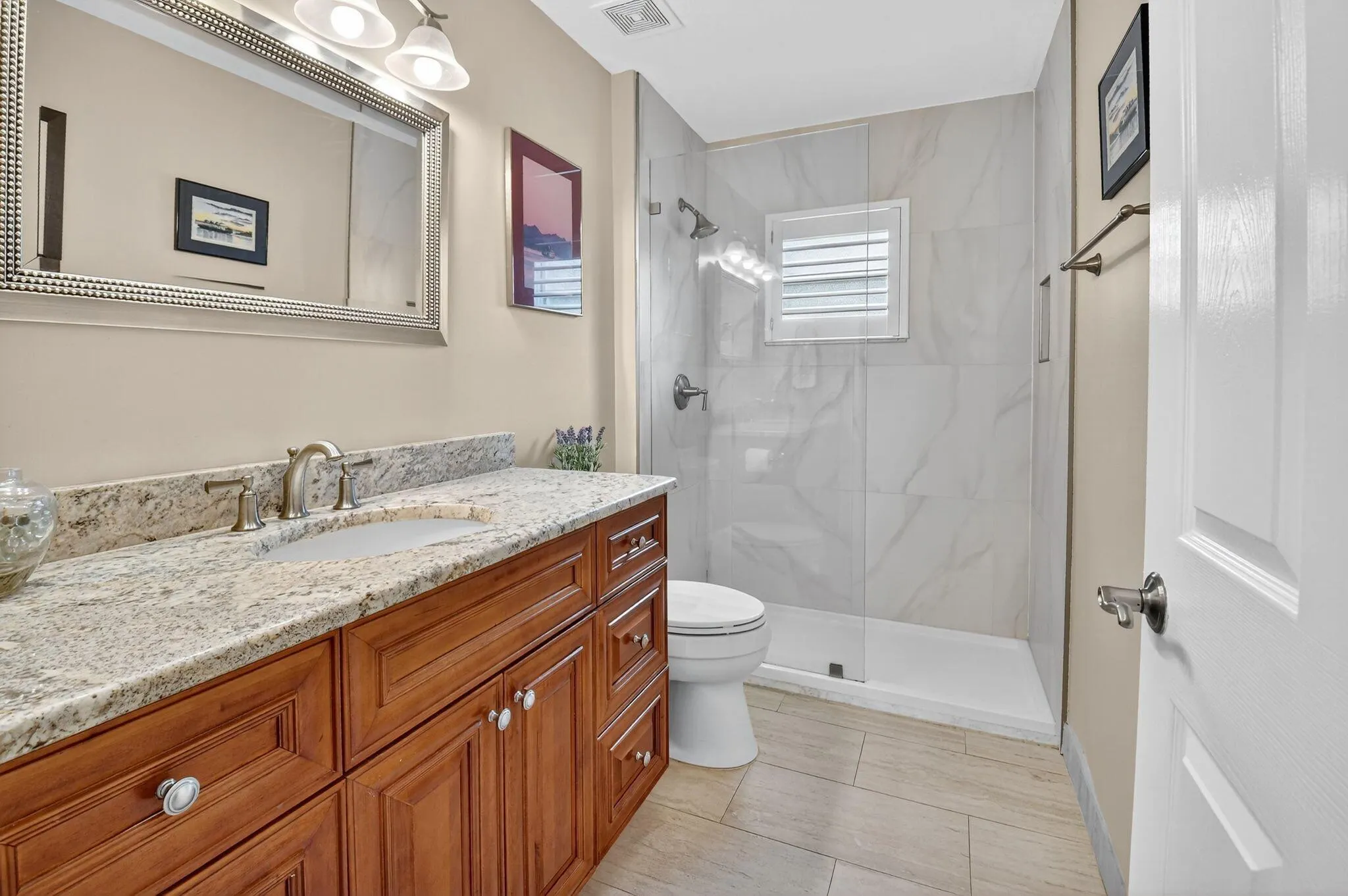 523 Canoe Point