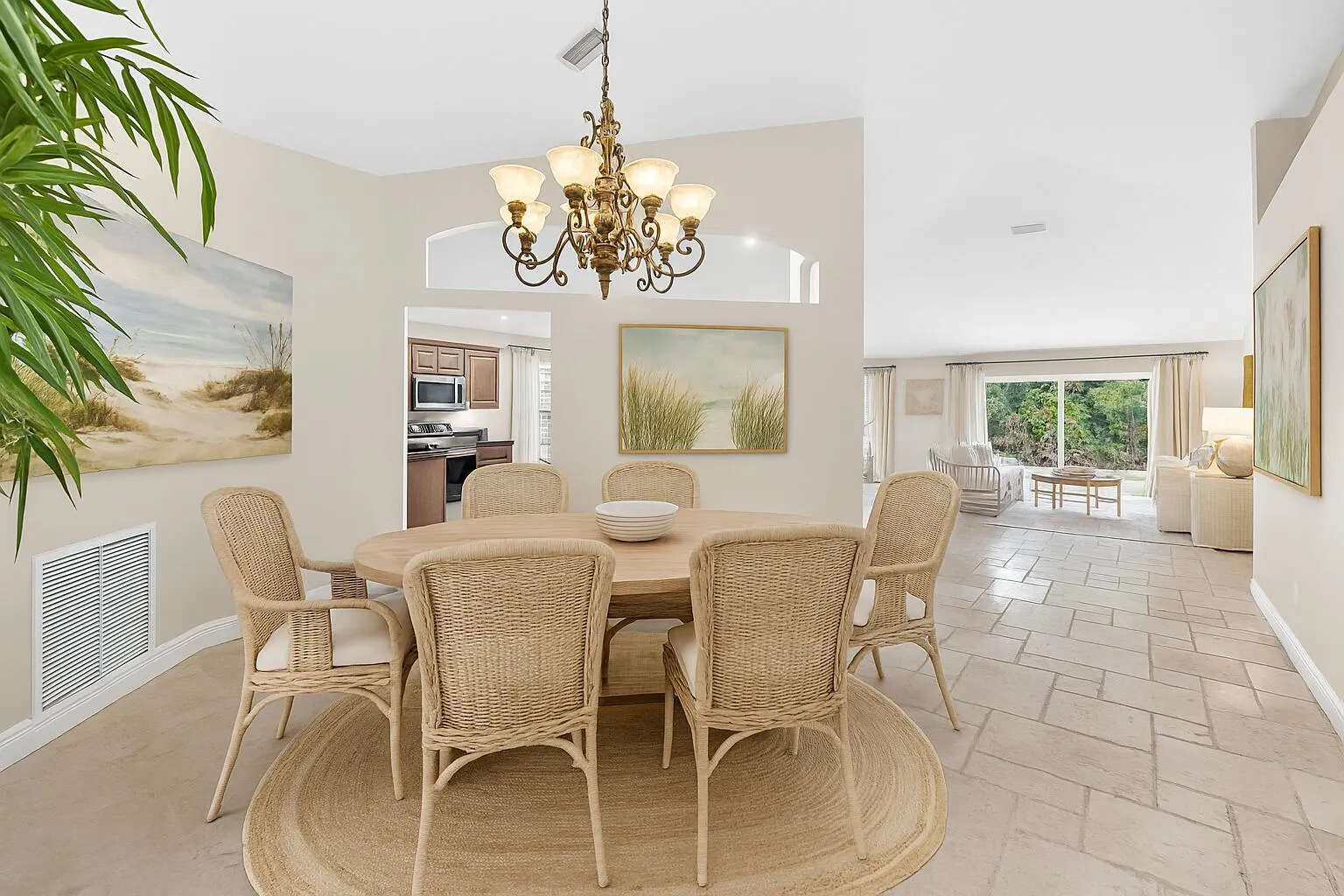 523 Canoe Point