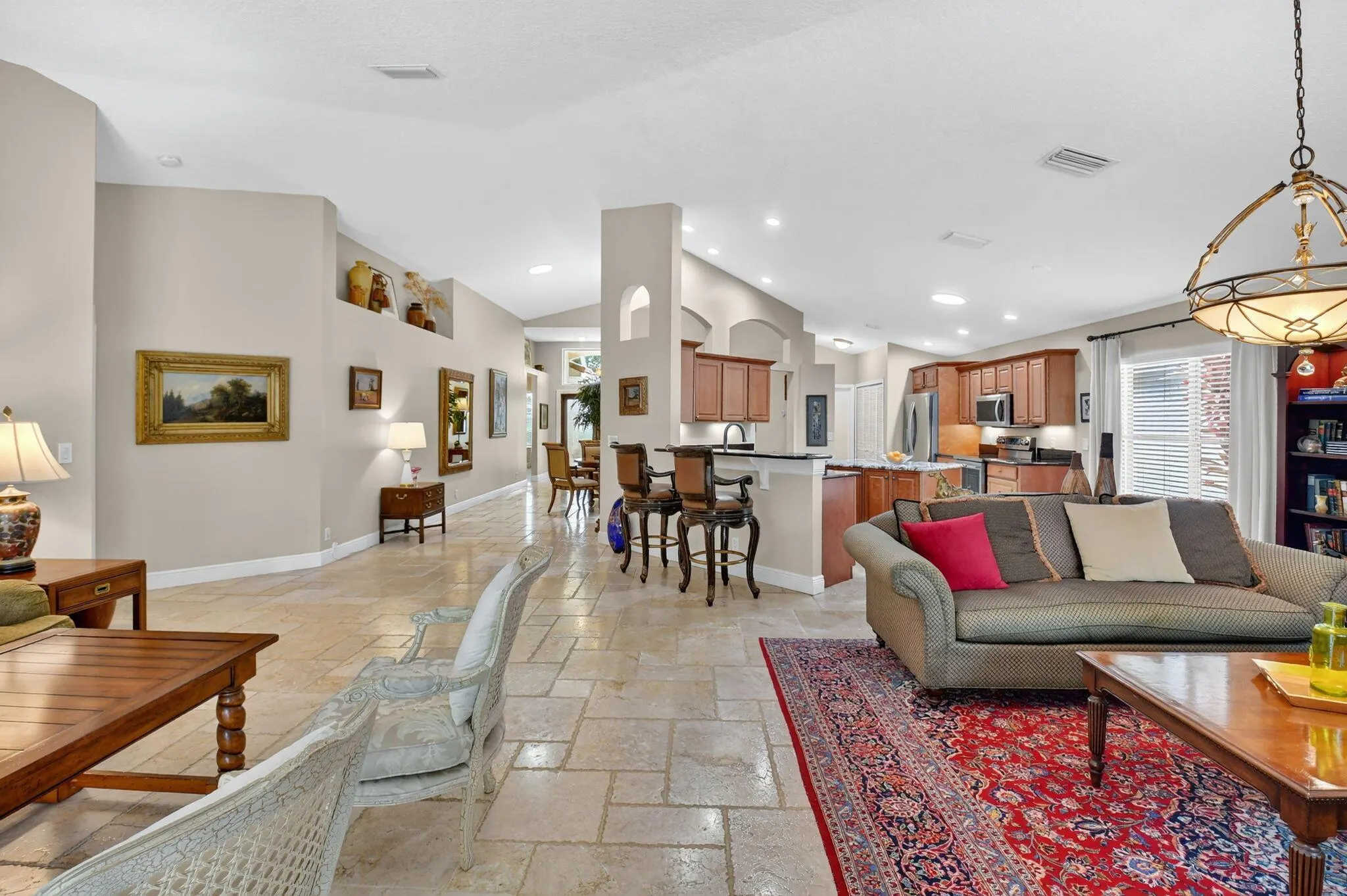 523 Canoe Point