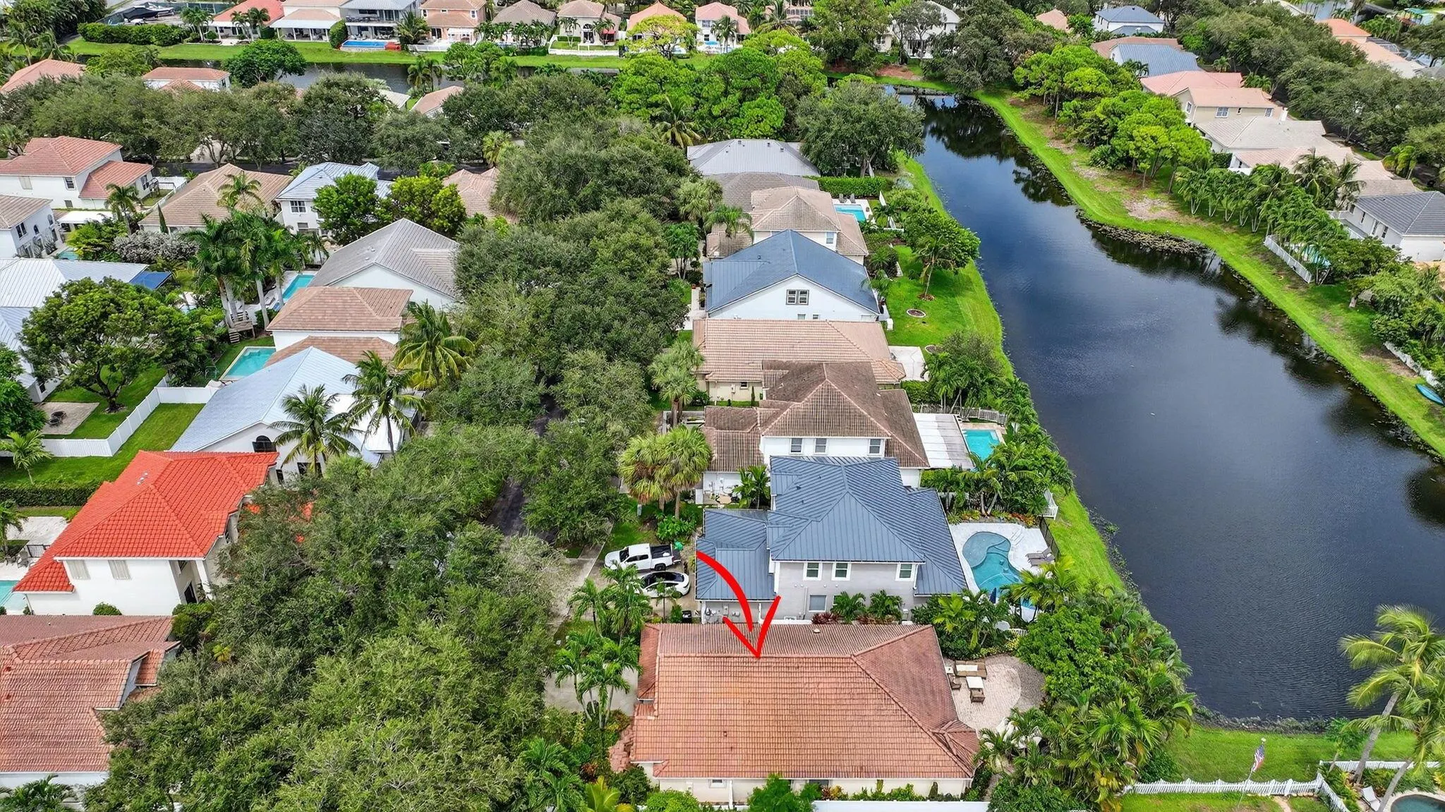 523 Canoe Point