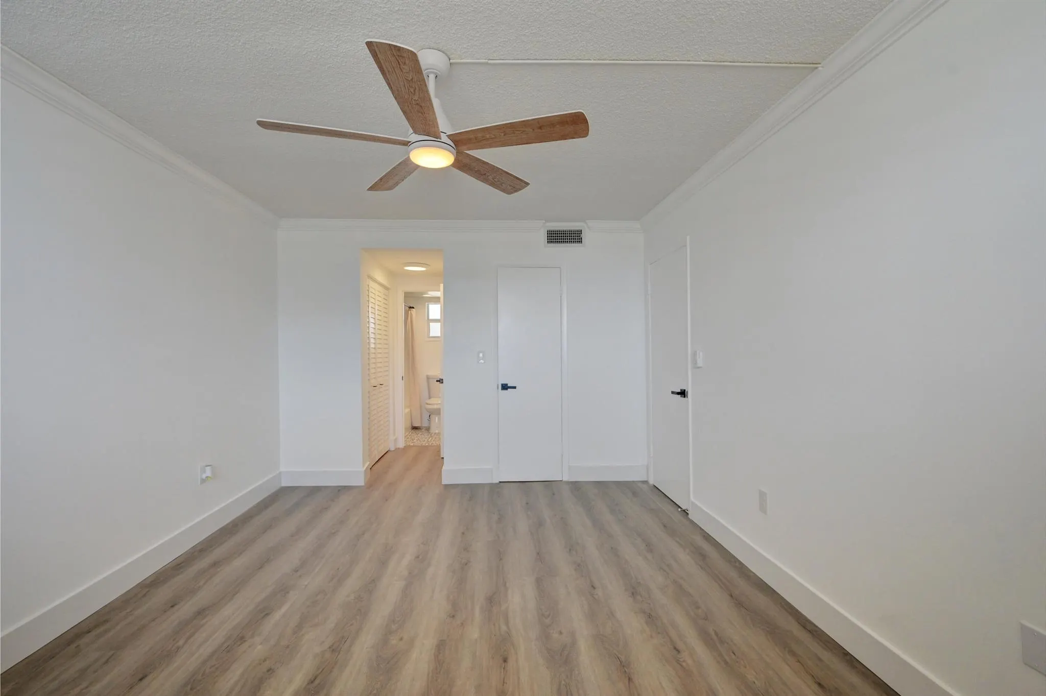 1893 S Ocean Drive, #503