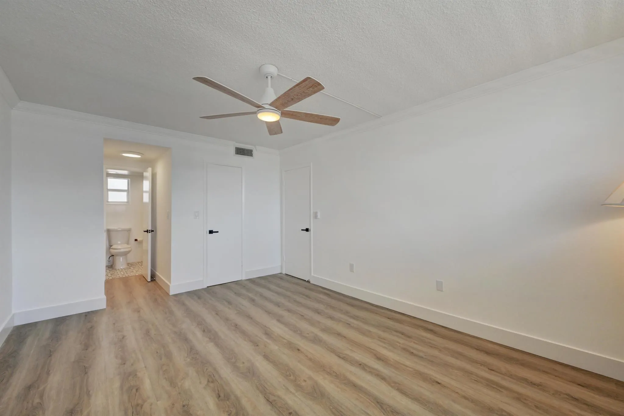 1893 S Ocean Drive, #503