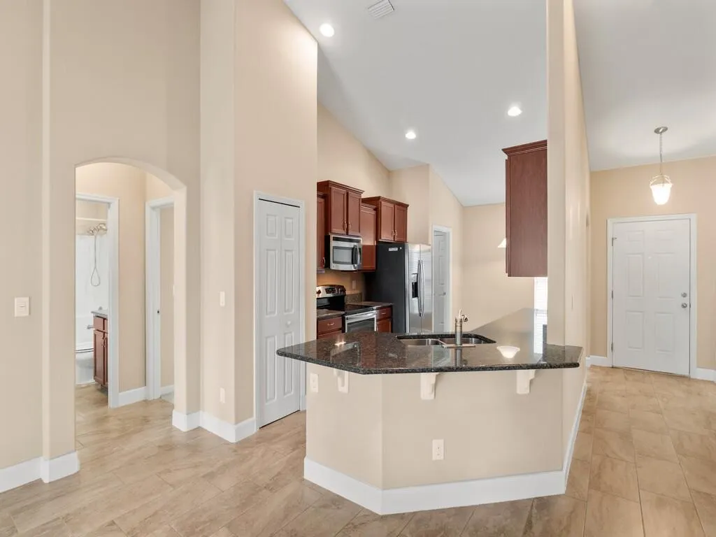 8062 Westfield Circle
