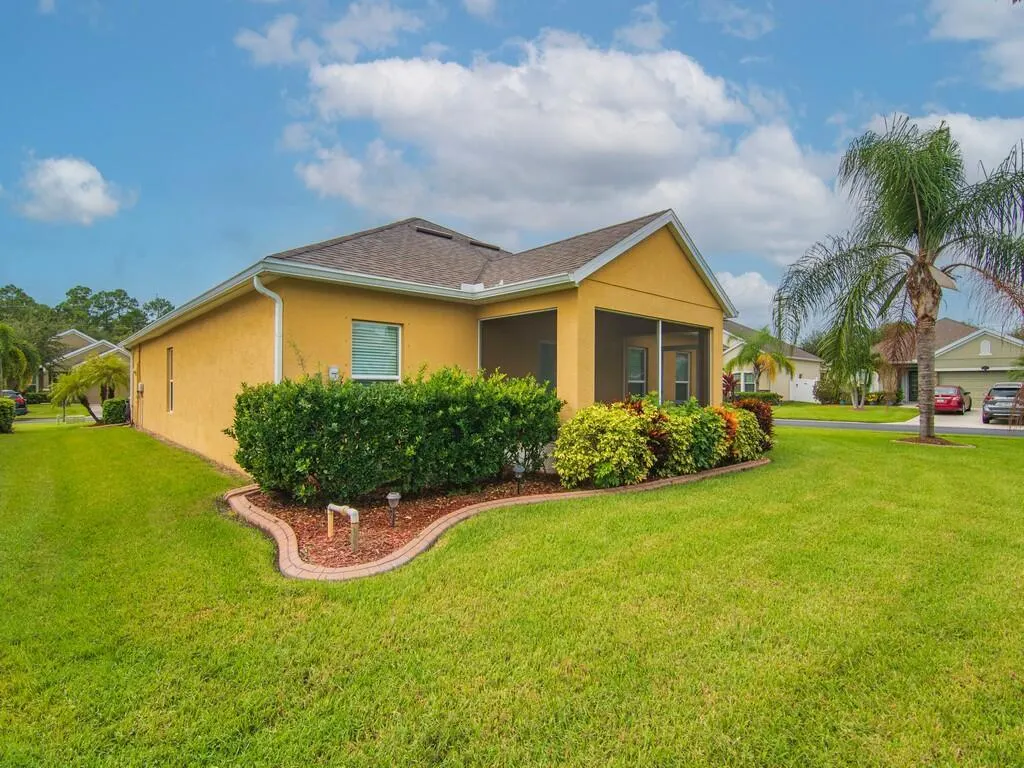 8062 Westfield Circle