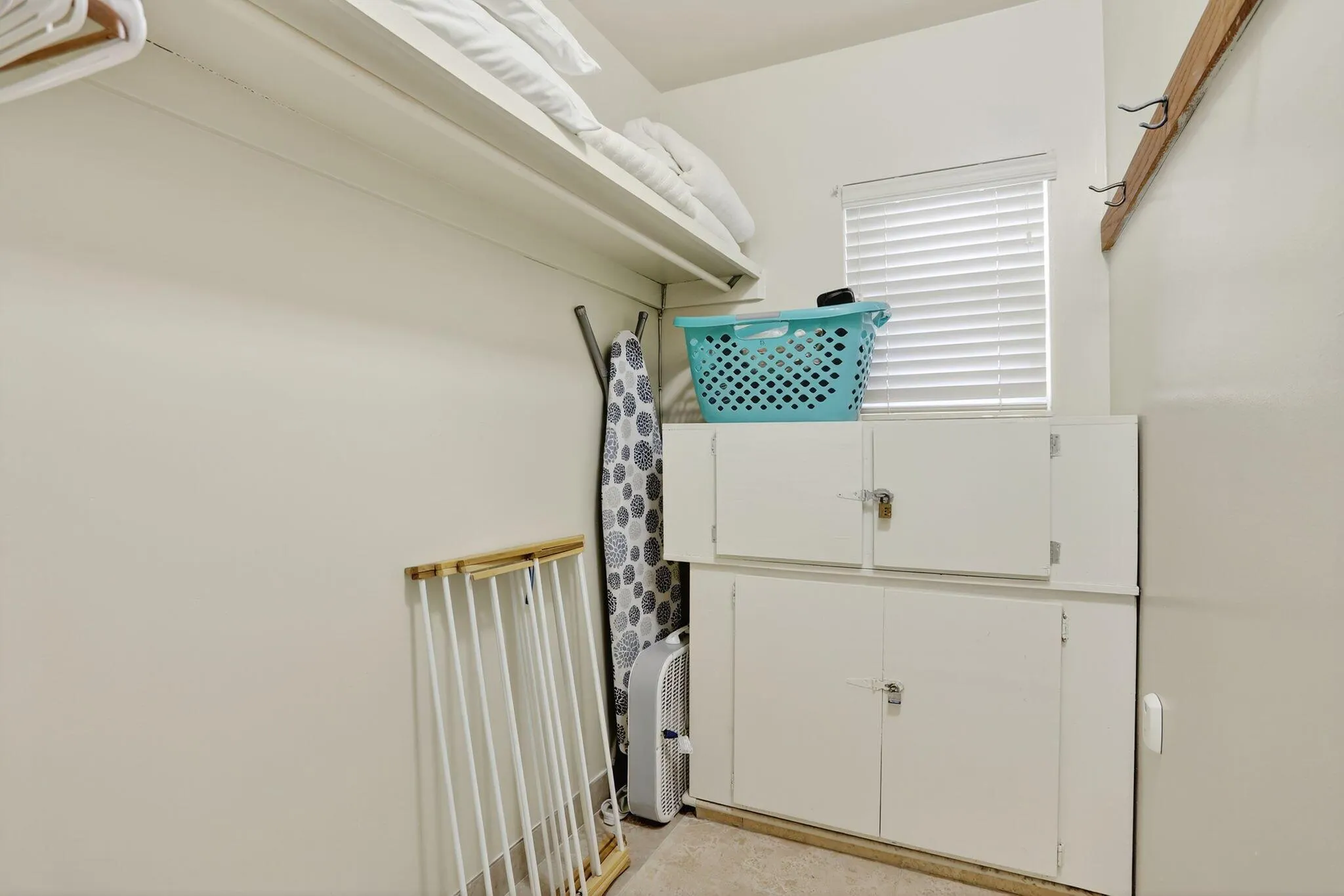 1225 Hillsboro Mile, #B2