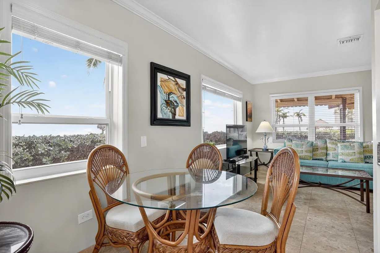 1225 Hillsboro Mile, #B2