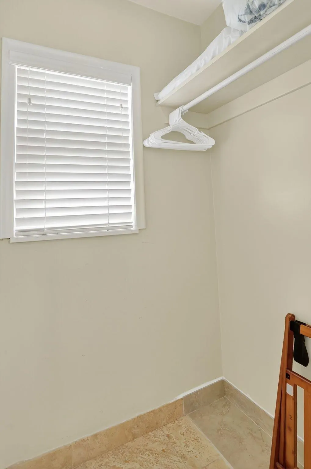 1225 Hillsboro Mile, #B2