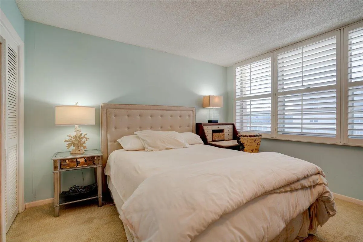 921 Gardenia Drive, #370