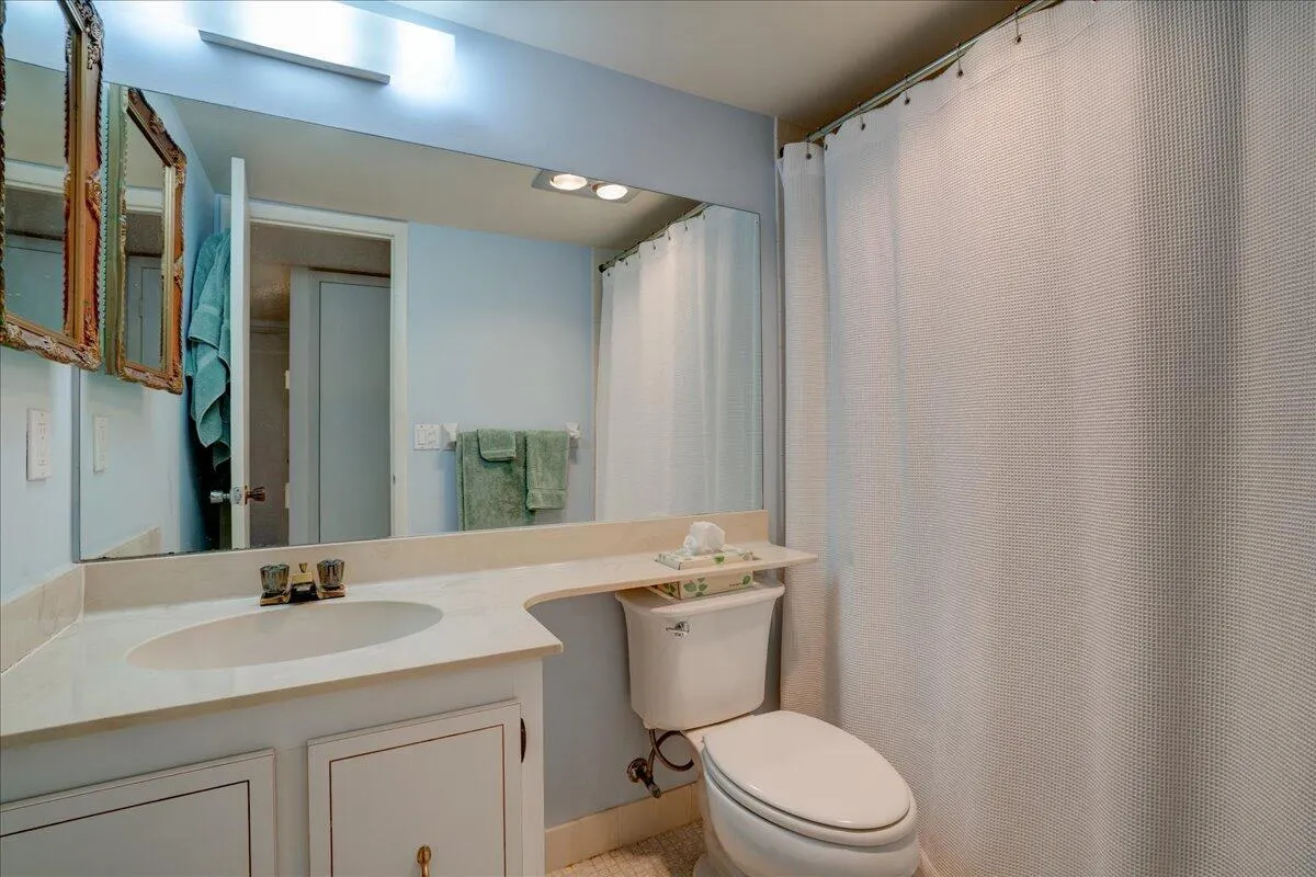 921 Gardenia Drive, #370