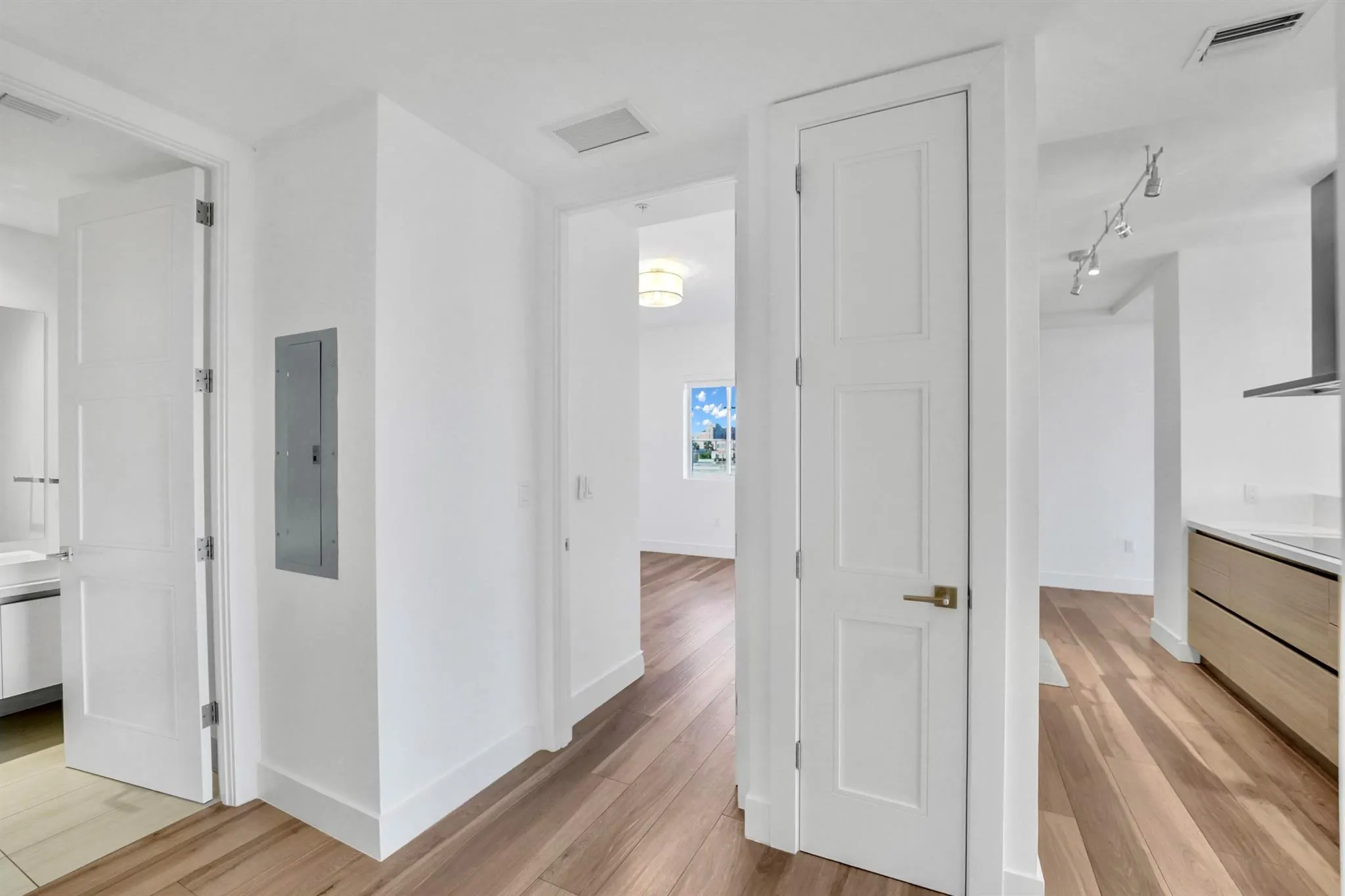 155 E Boca Raton Road, #507