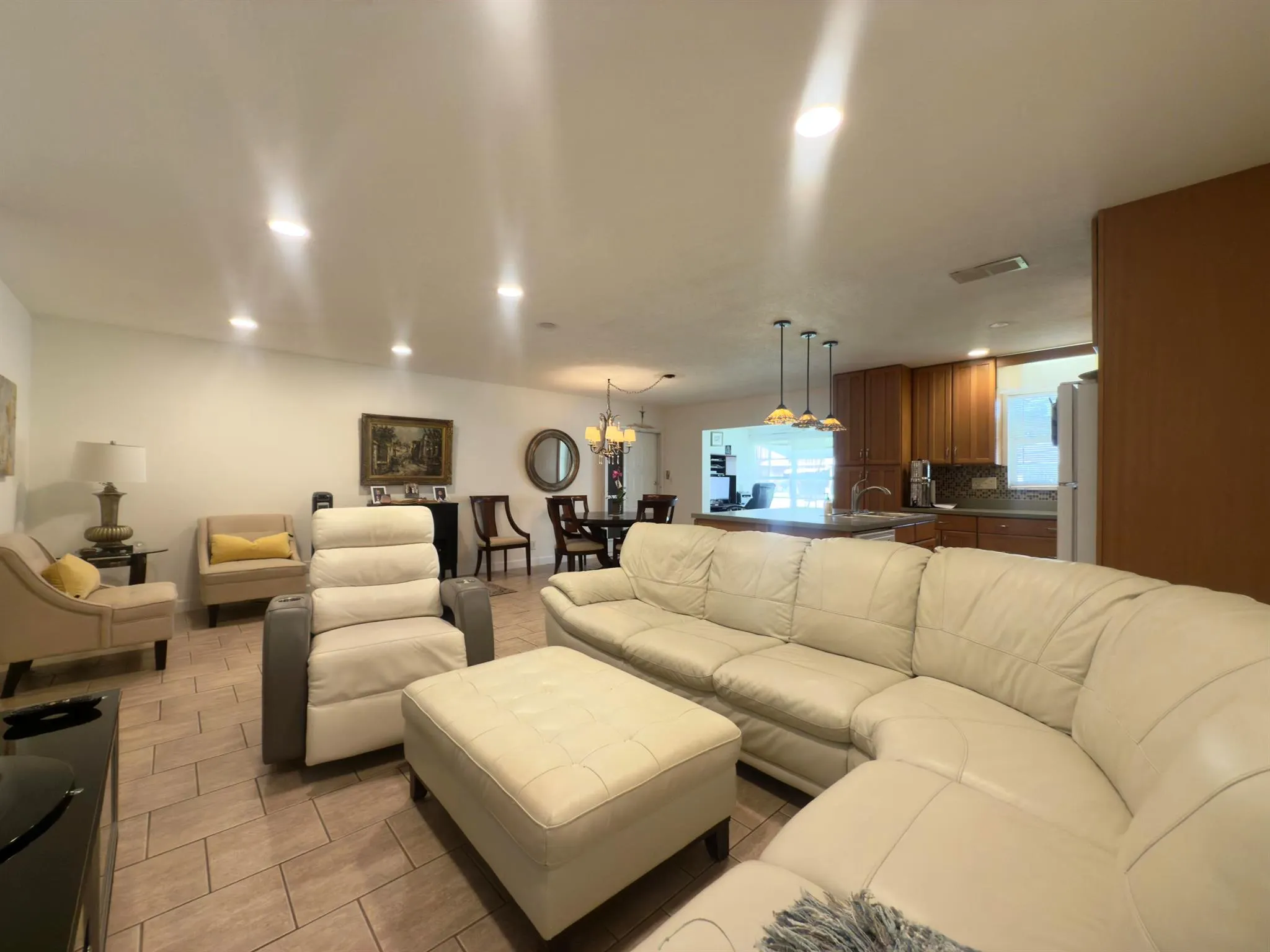 1177 S Drive Circle, #C
