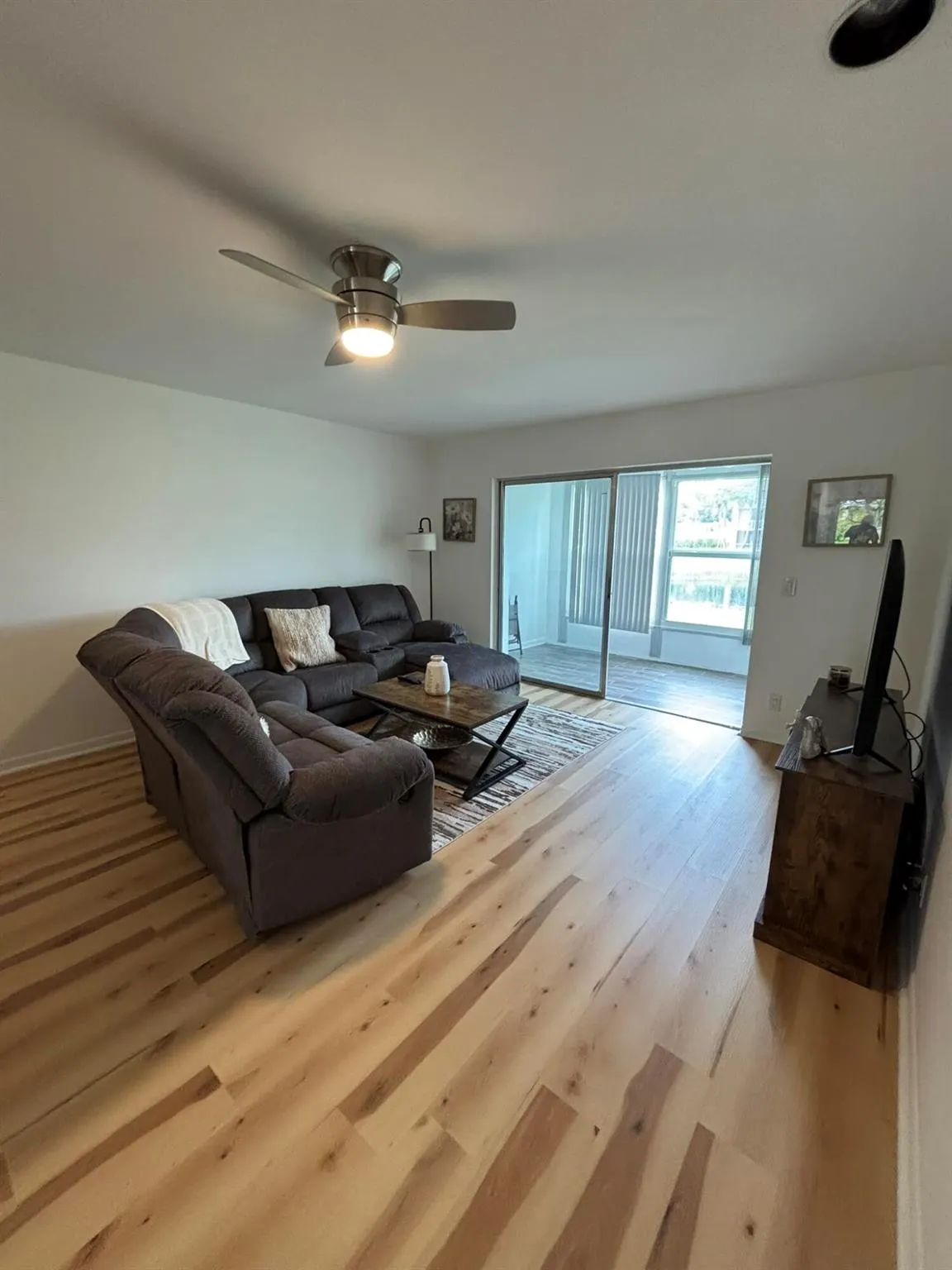 190 Lake Meryl Drive