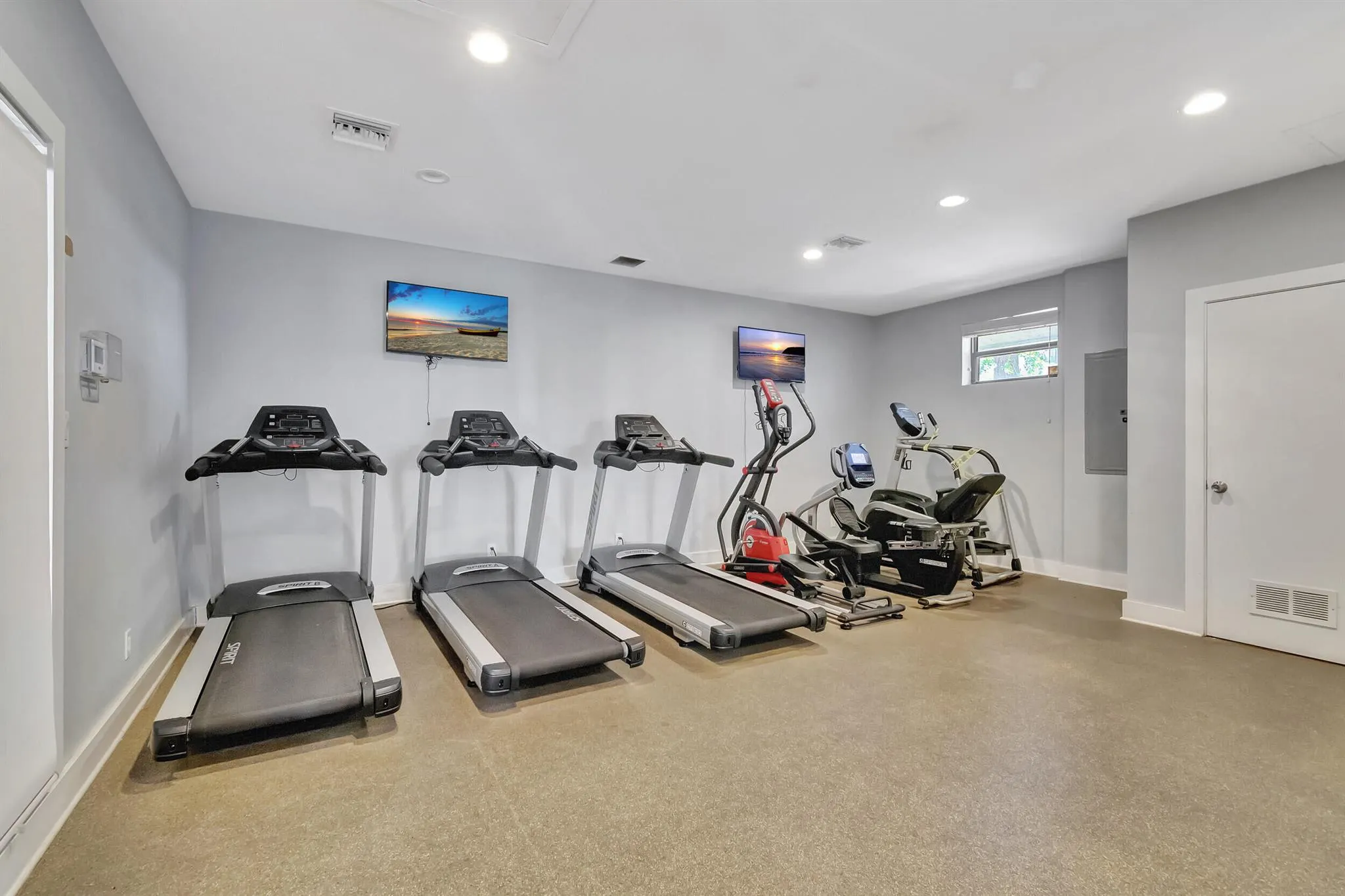 728 Executive Center Drive, #31