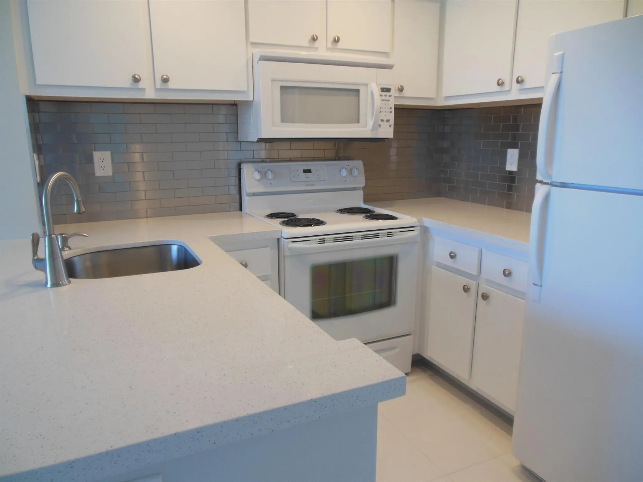 728 Executive Center Drive, #31