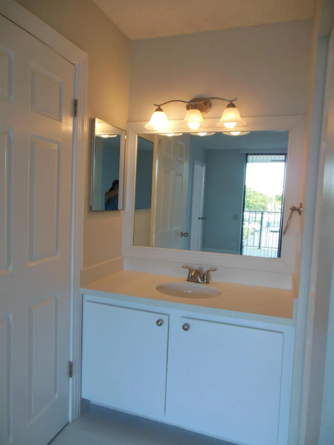 728 Executive Center Drive, #31