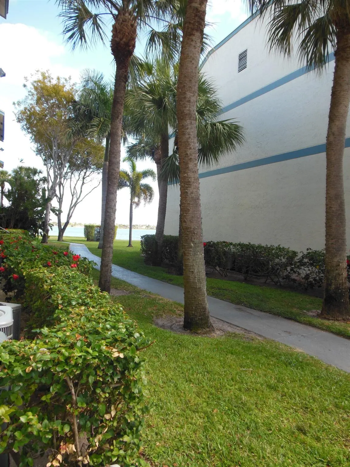 728 Executive Center Drive, #31