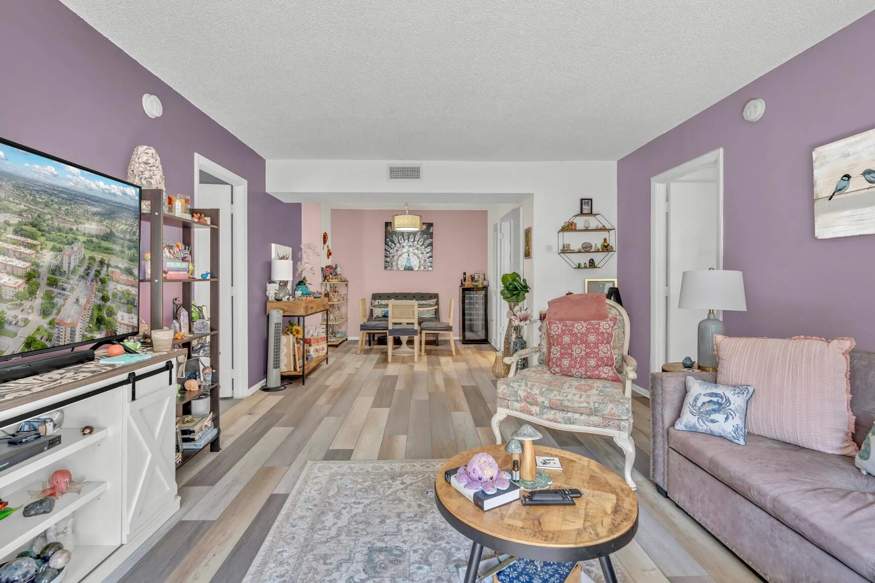 4166 Inverrary Drive, #304