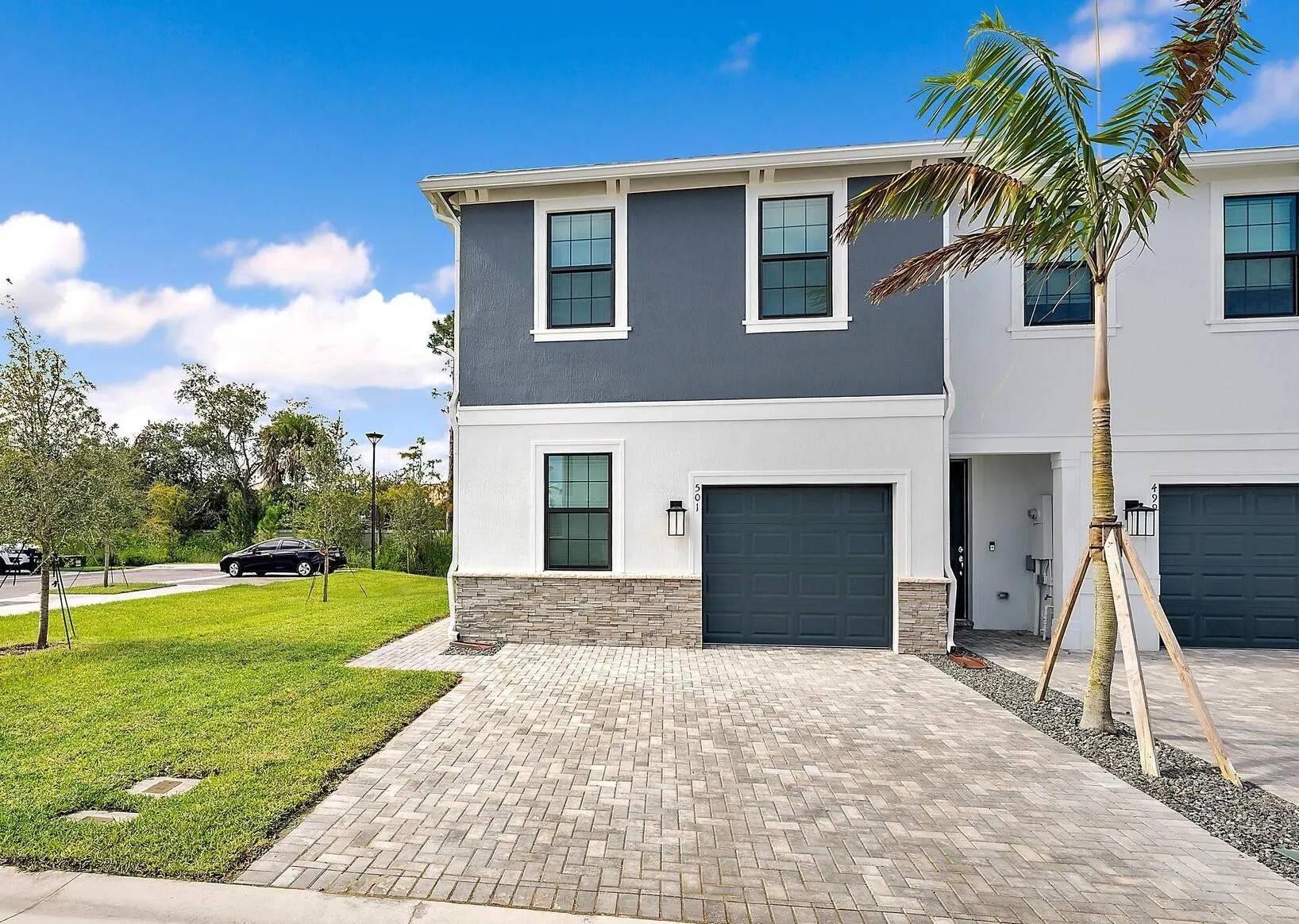 501 SW Sally Way