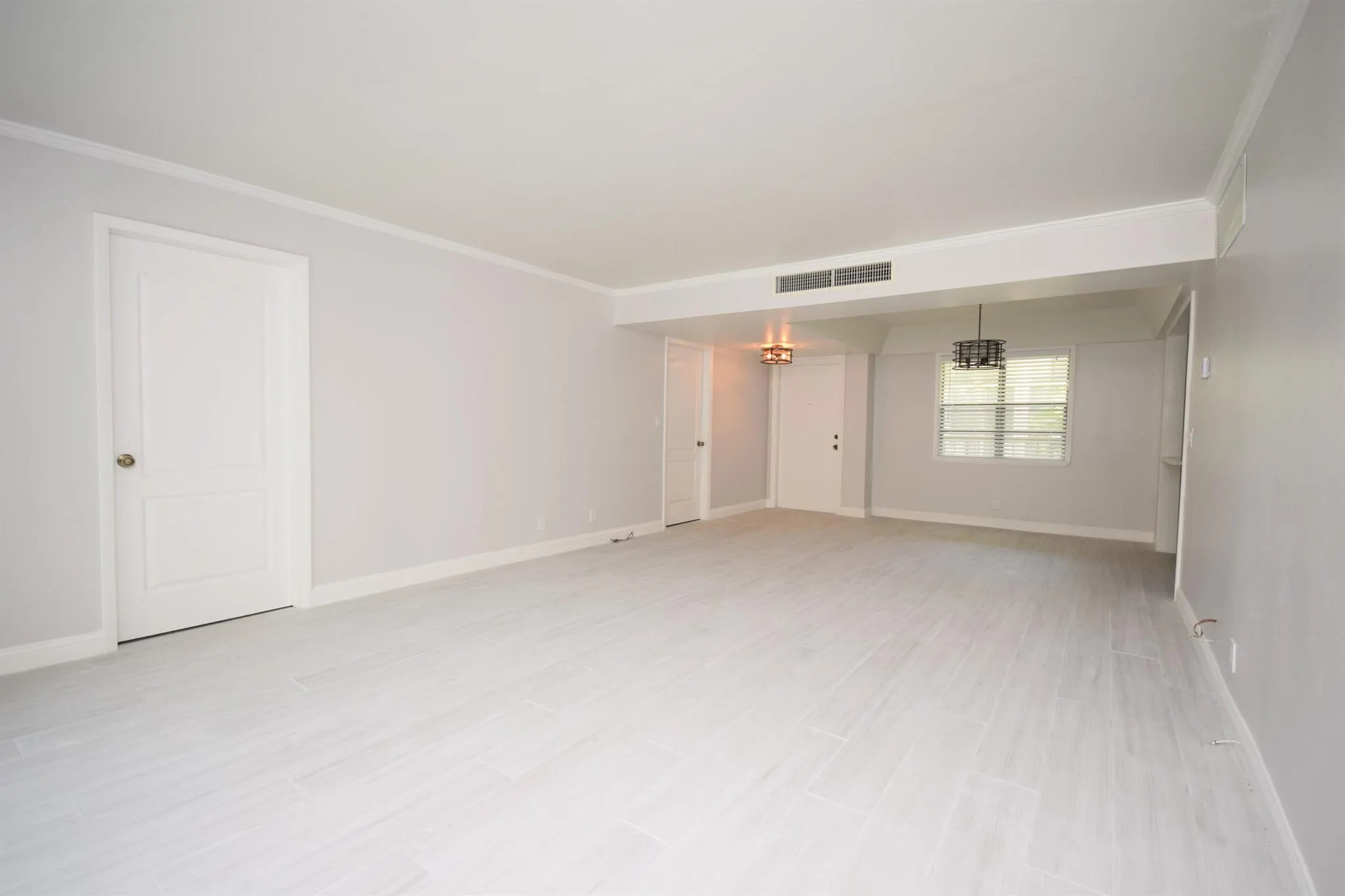 501 SW 11th Place, #204