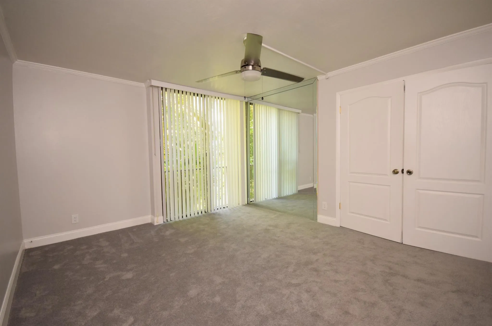 501 SW 11th Place, #204