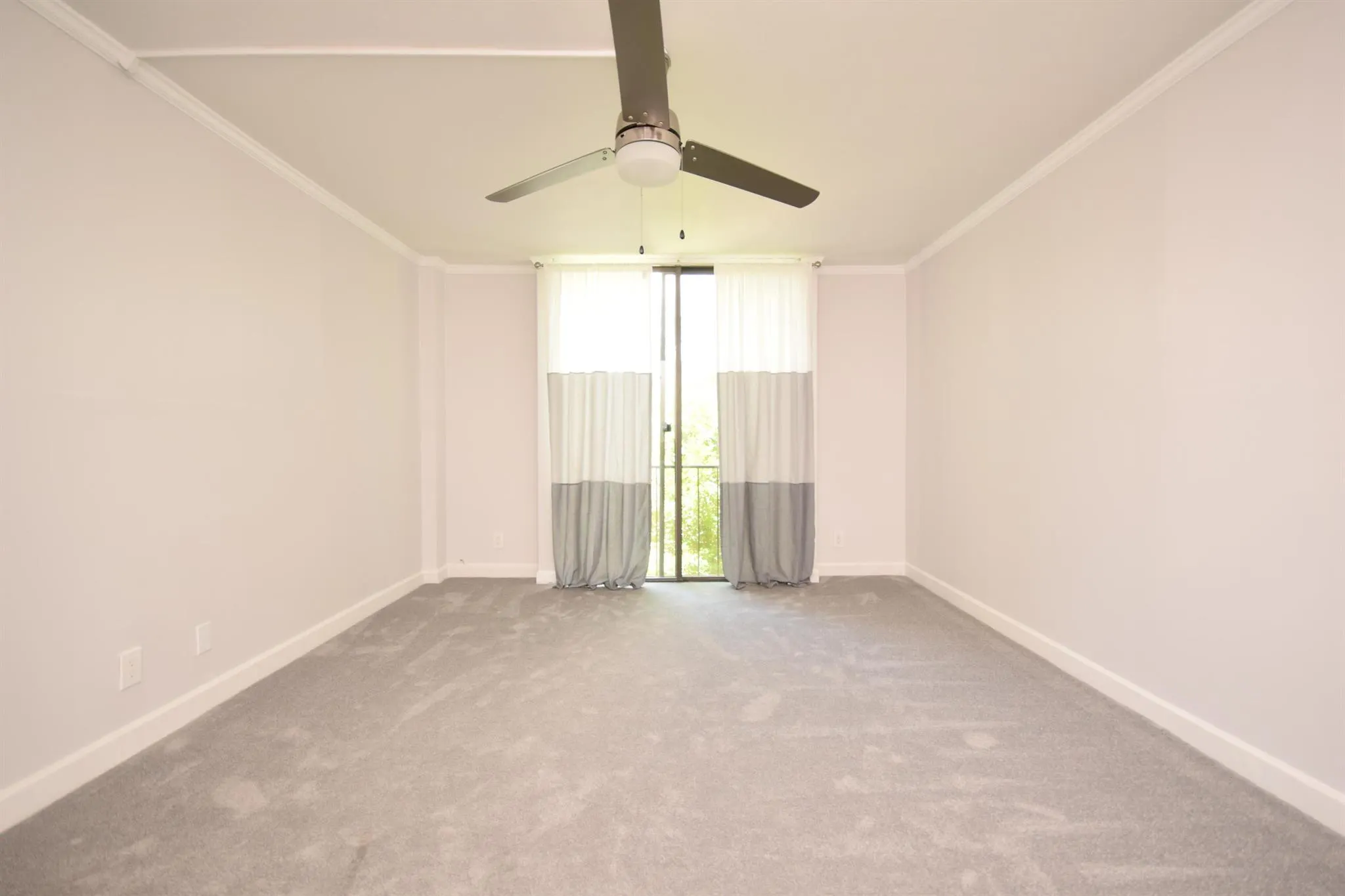501 SW 11th Place, #204