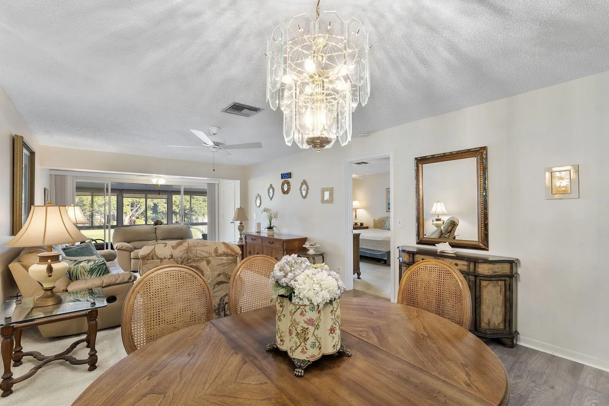 1050 Citrus, #202