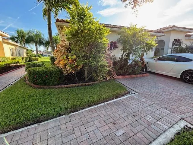 9797 Galleon Drive