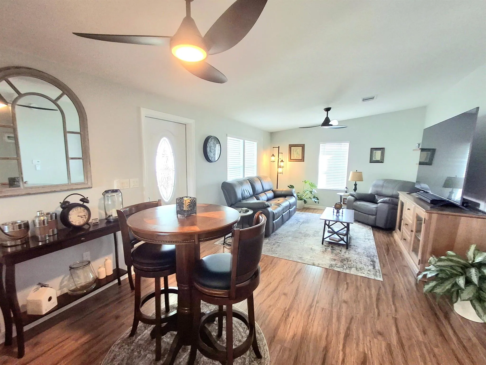 2816 Eagles Nest Way