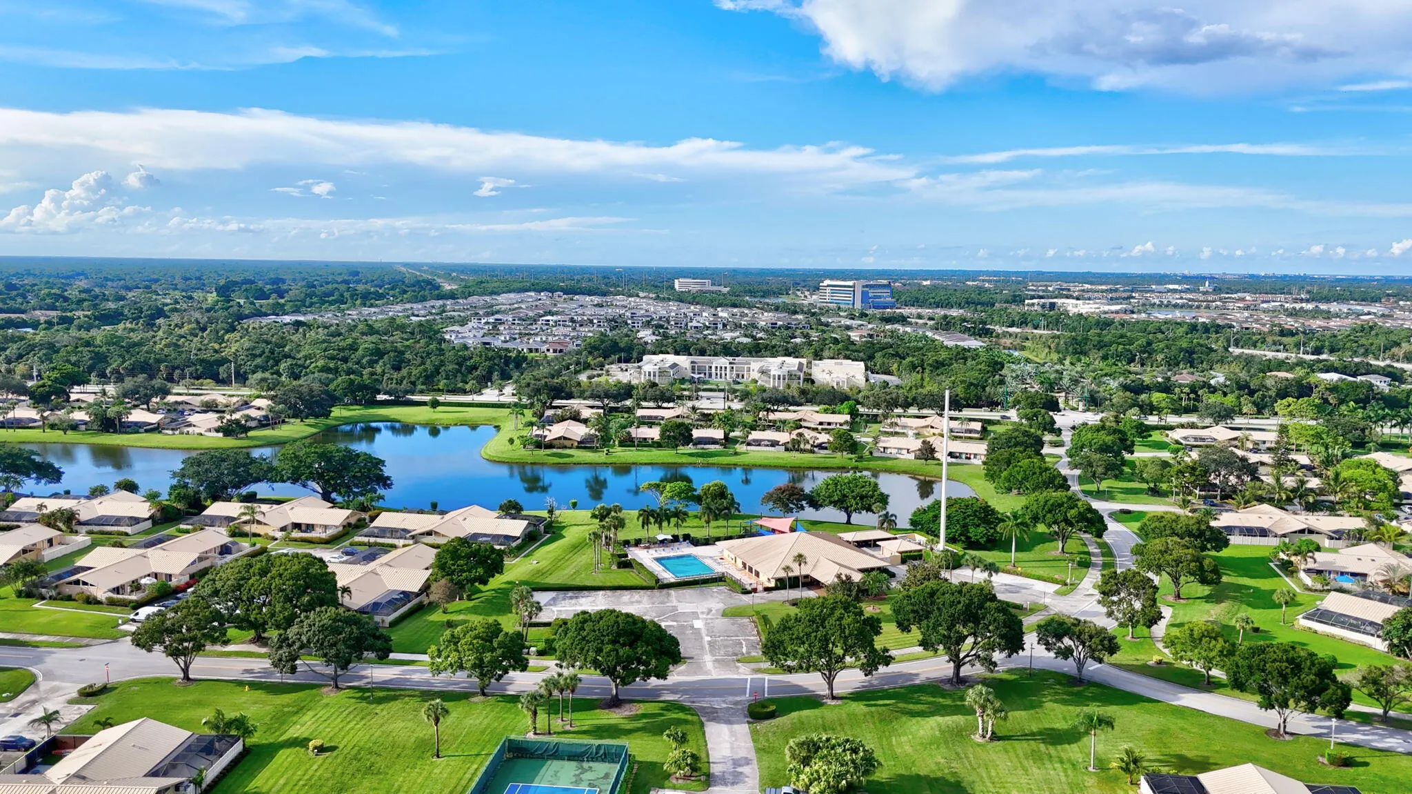 5805 Golden Eagle Circle