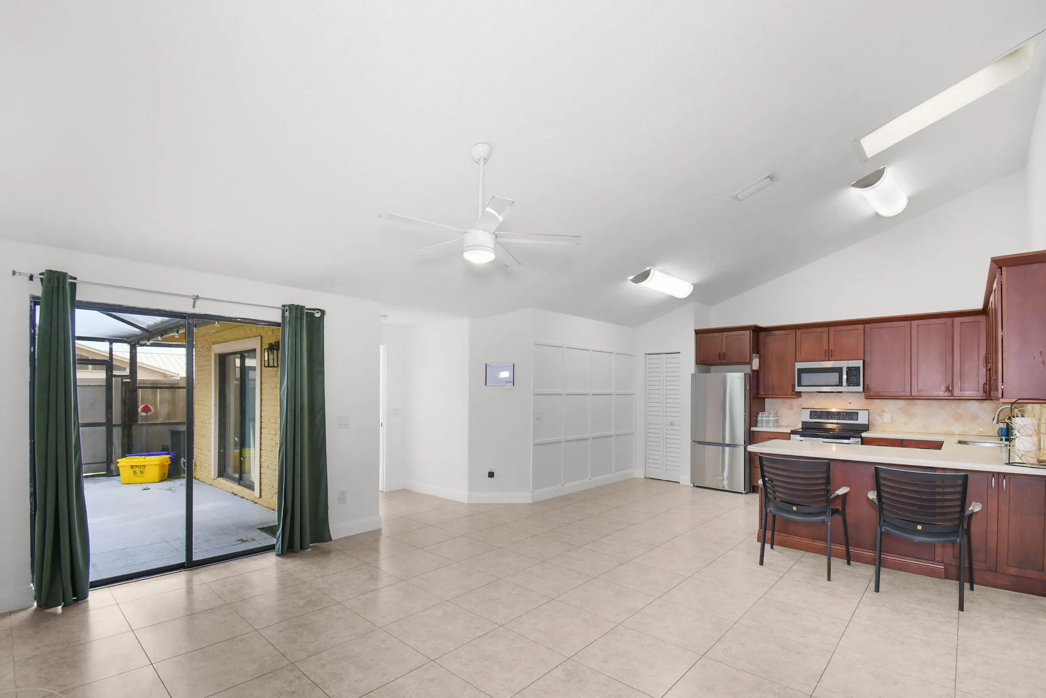 5805 Golden Eagle Circle
