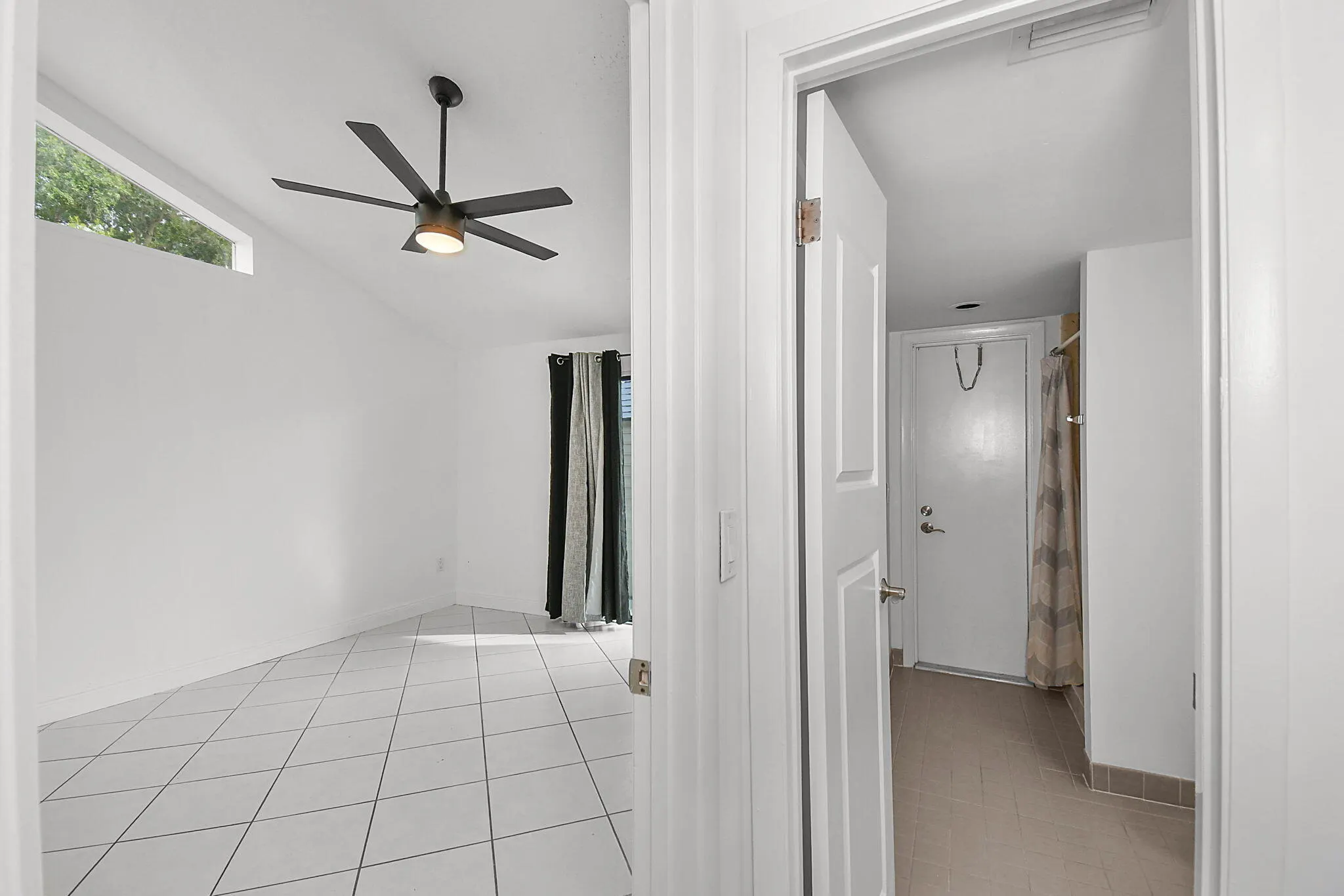 5805 Golden Eagle Circle