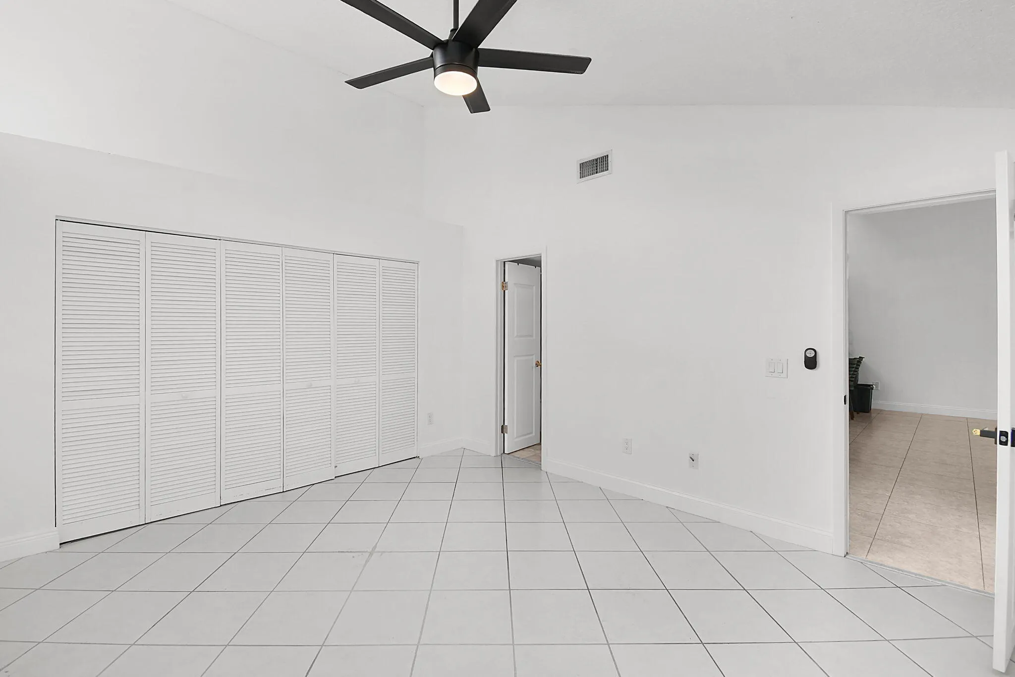 5805 Golden Eagle Circle