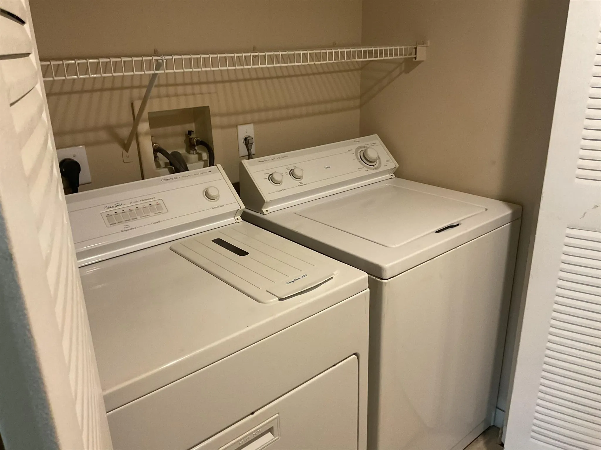 4159 N Haverhill Road, #1321