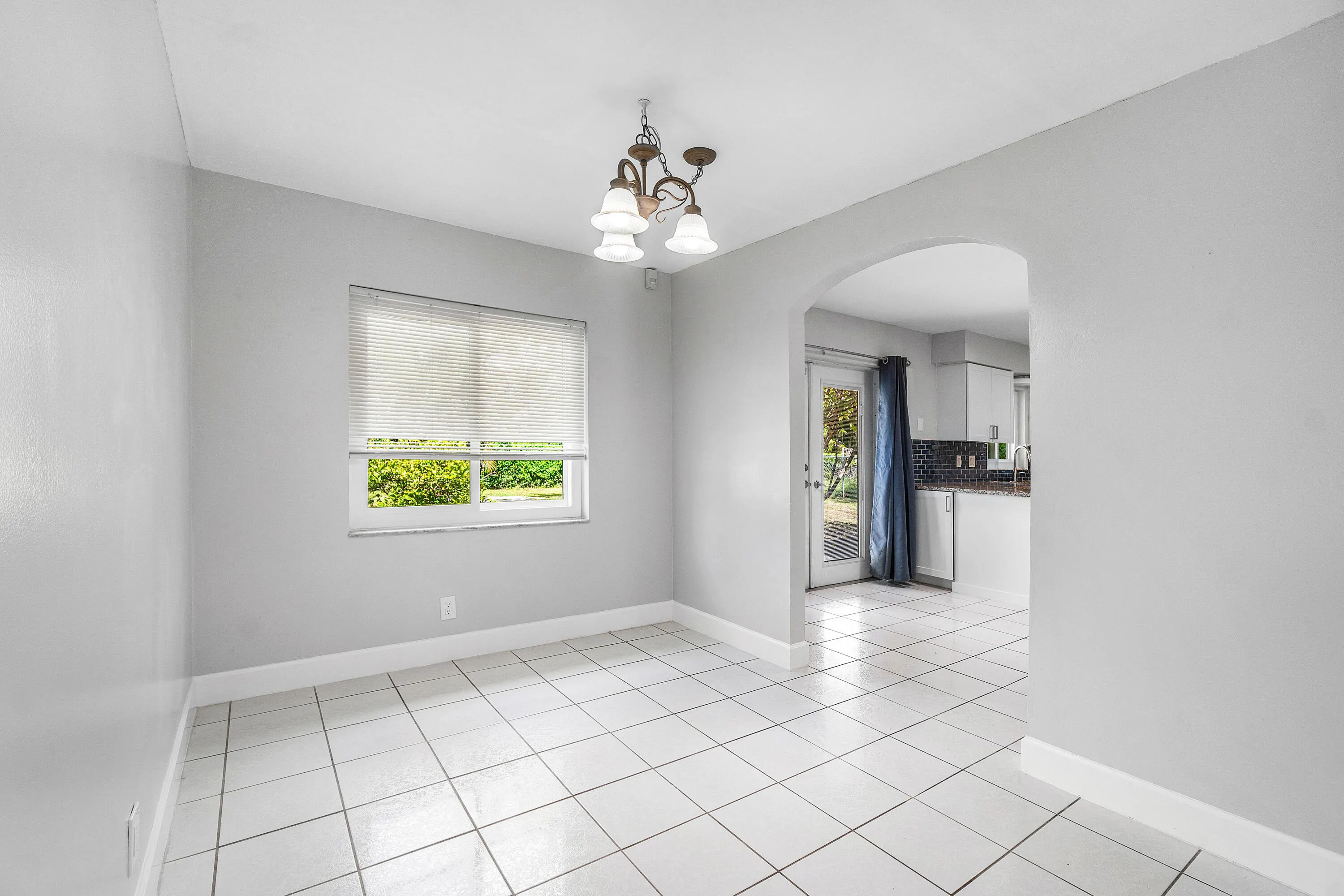1179 Fernlea Drive