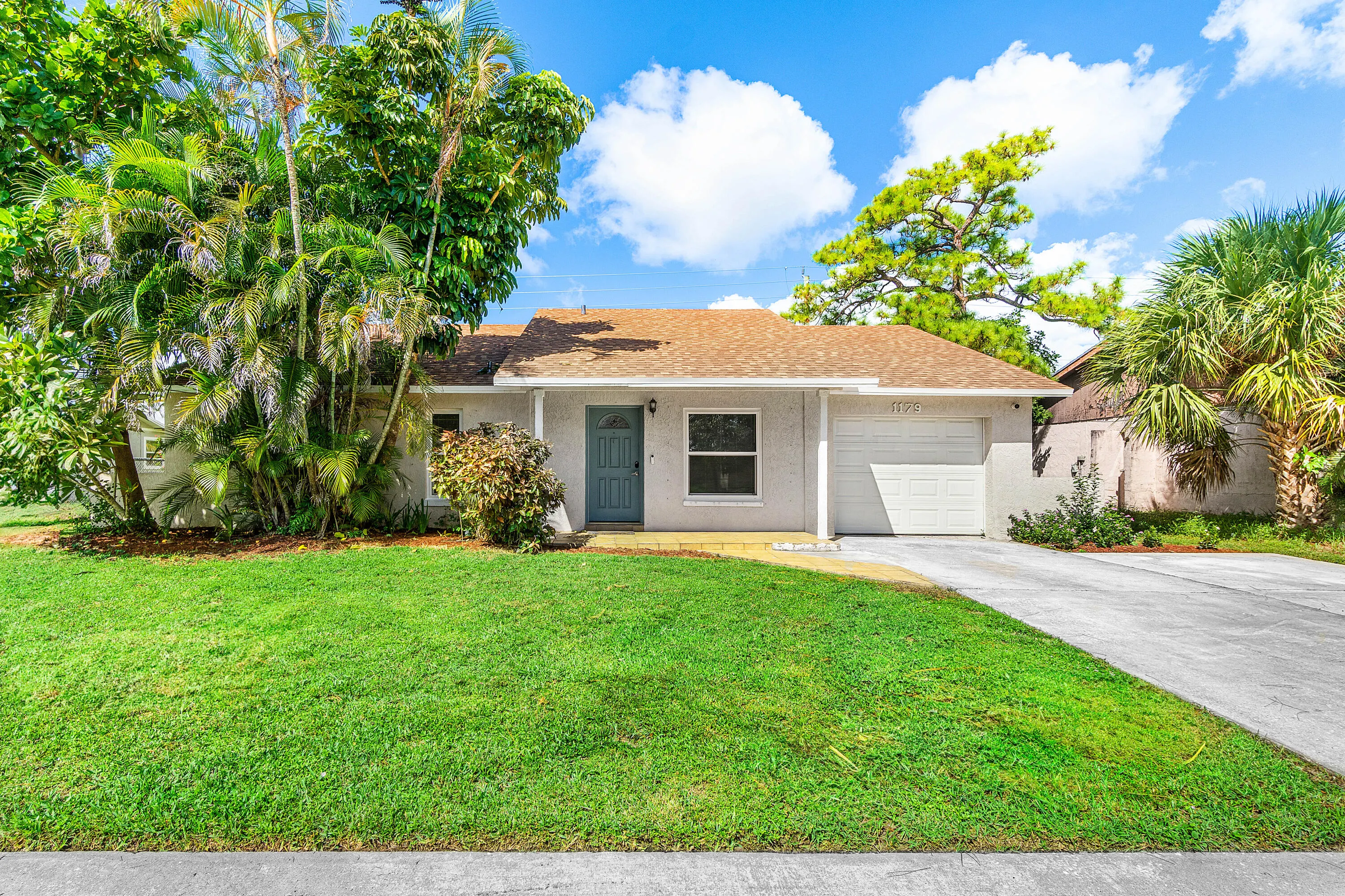 1179 Fernlea Drive