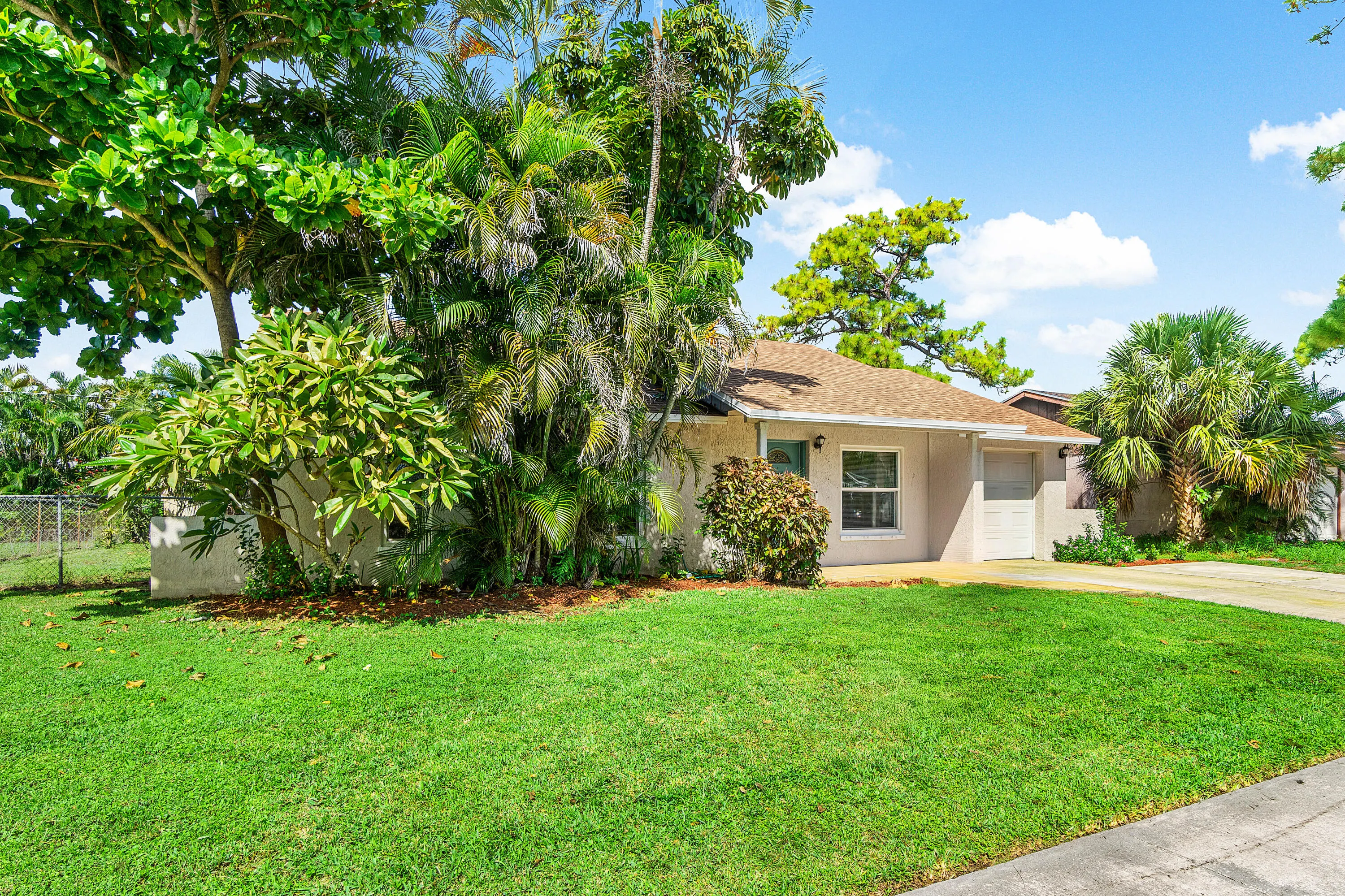 1179 Fernlea Drive