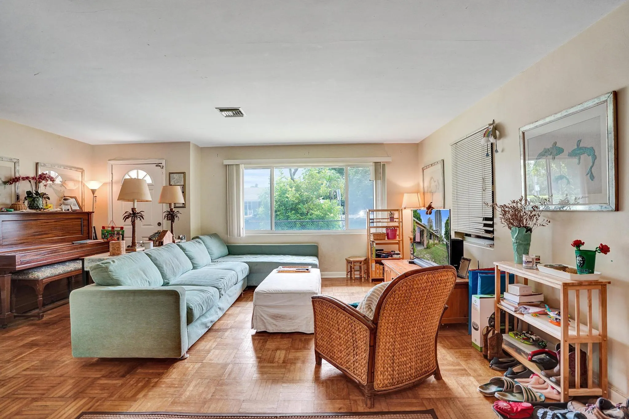 401 42nd Street