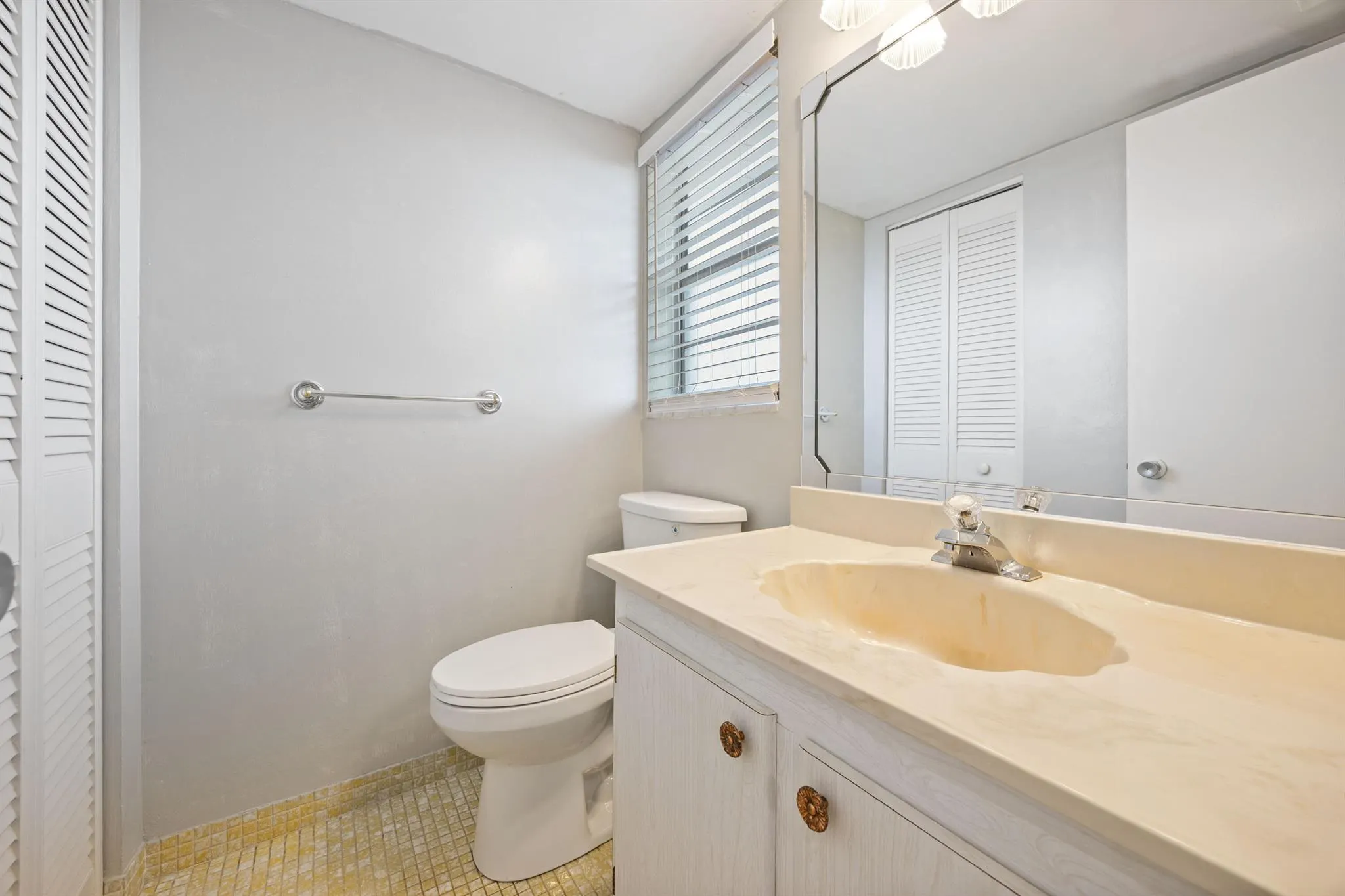 230 NE 26th Avenue, #206