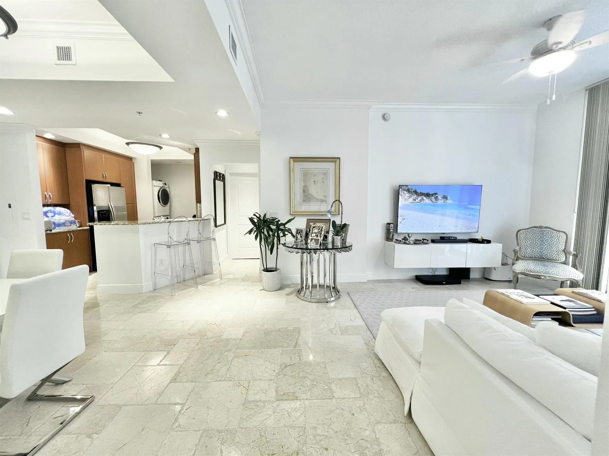 701 S Olive Avenue S, #1413
