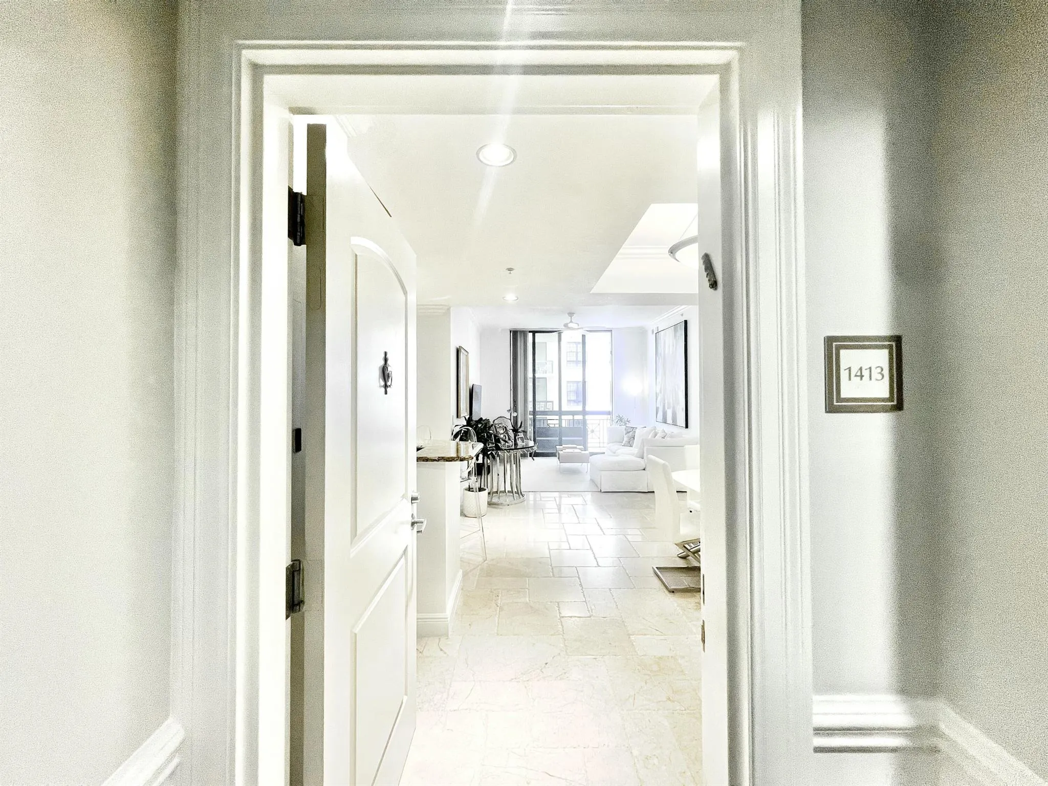 701 S Olive Avenue S, #1413