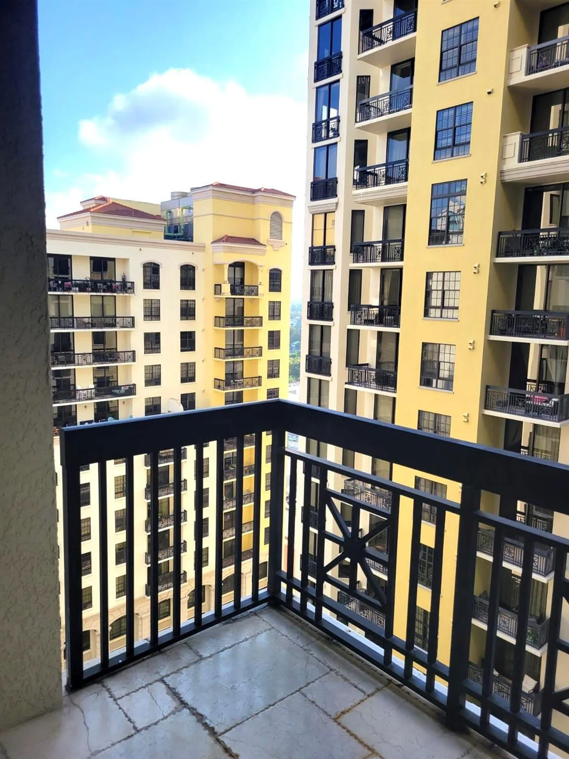 701 S Olive Avenue S, #1413