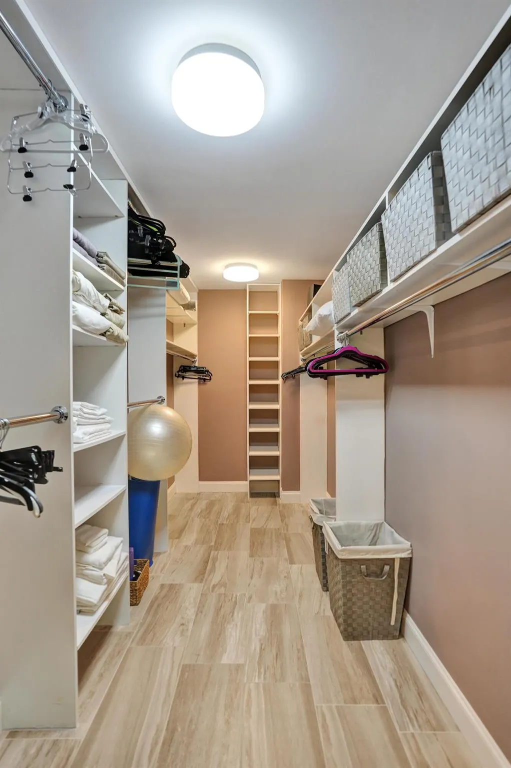 100 SE 5th Avenue, #406