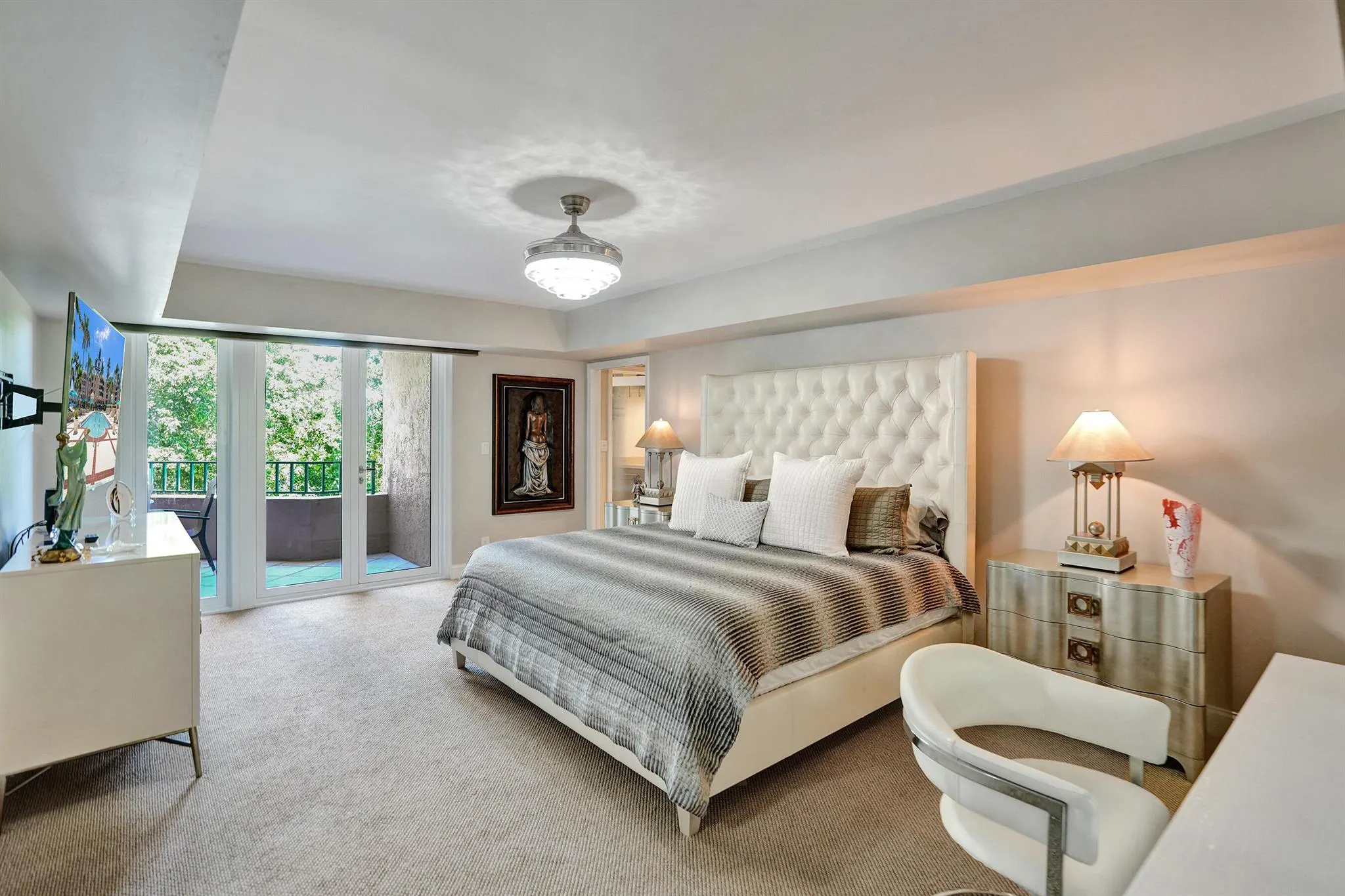 100 SE 5th Avenue, #406