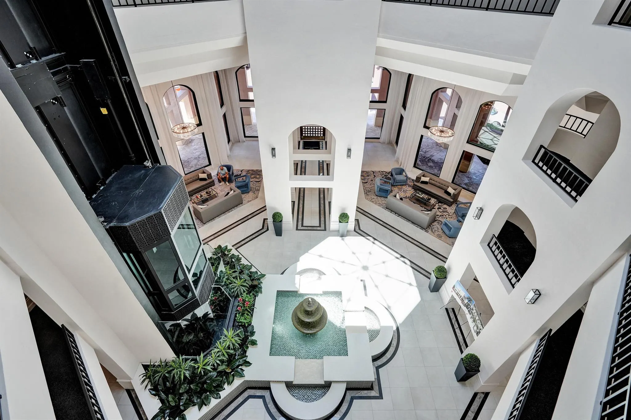 100 SE 5th Avenue, #406