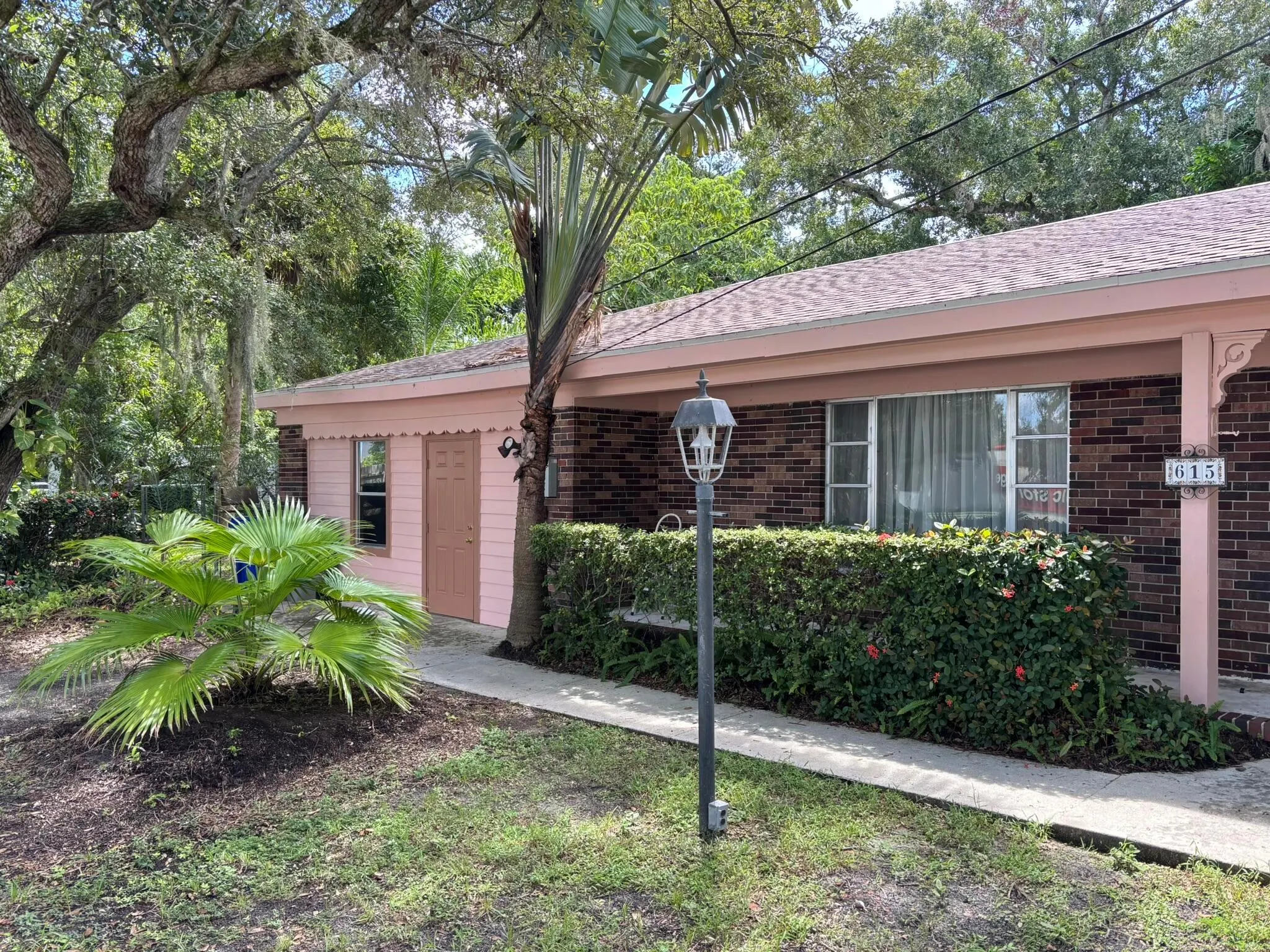 615 4th Street