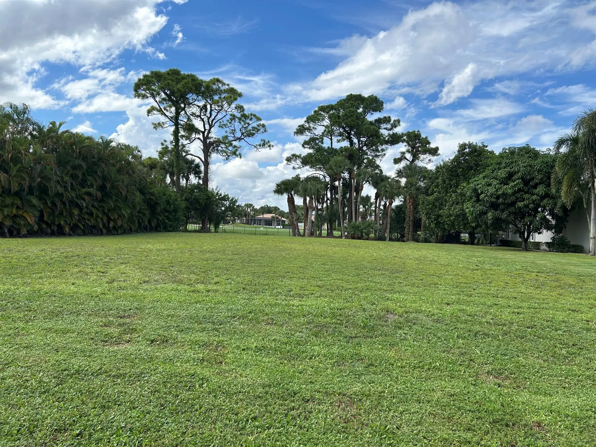 7795 Ironhorse Boulevard